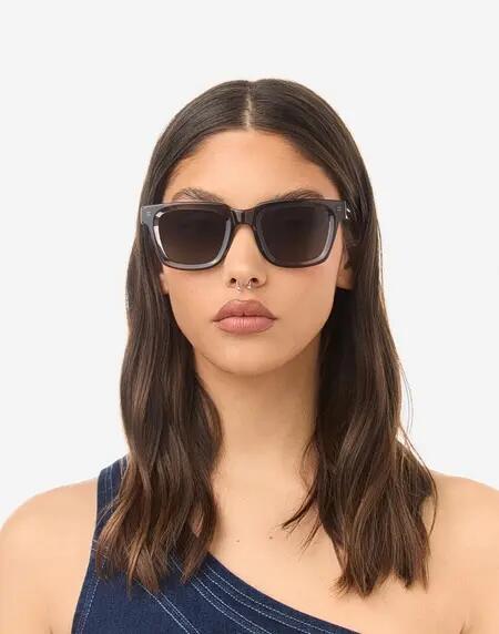 HAWKERS - Zonnebrillen voor Mannen en Vrouwen ONE UPTOWN - CRYSTAL GREY MOSS 7/10