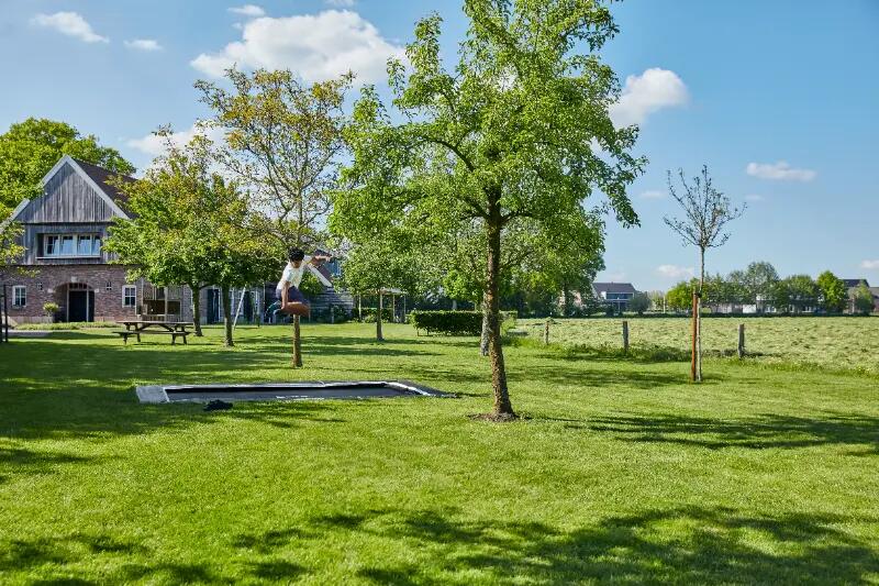 Royal Baseground Sports - Inground trampoline - ⌀427cm - Zwart 12/13