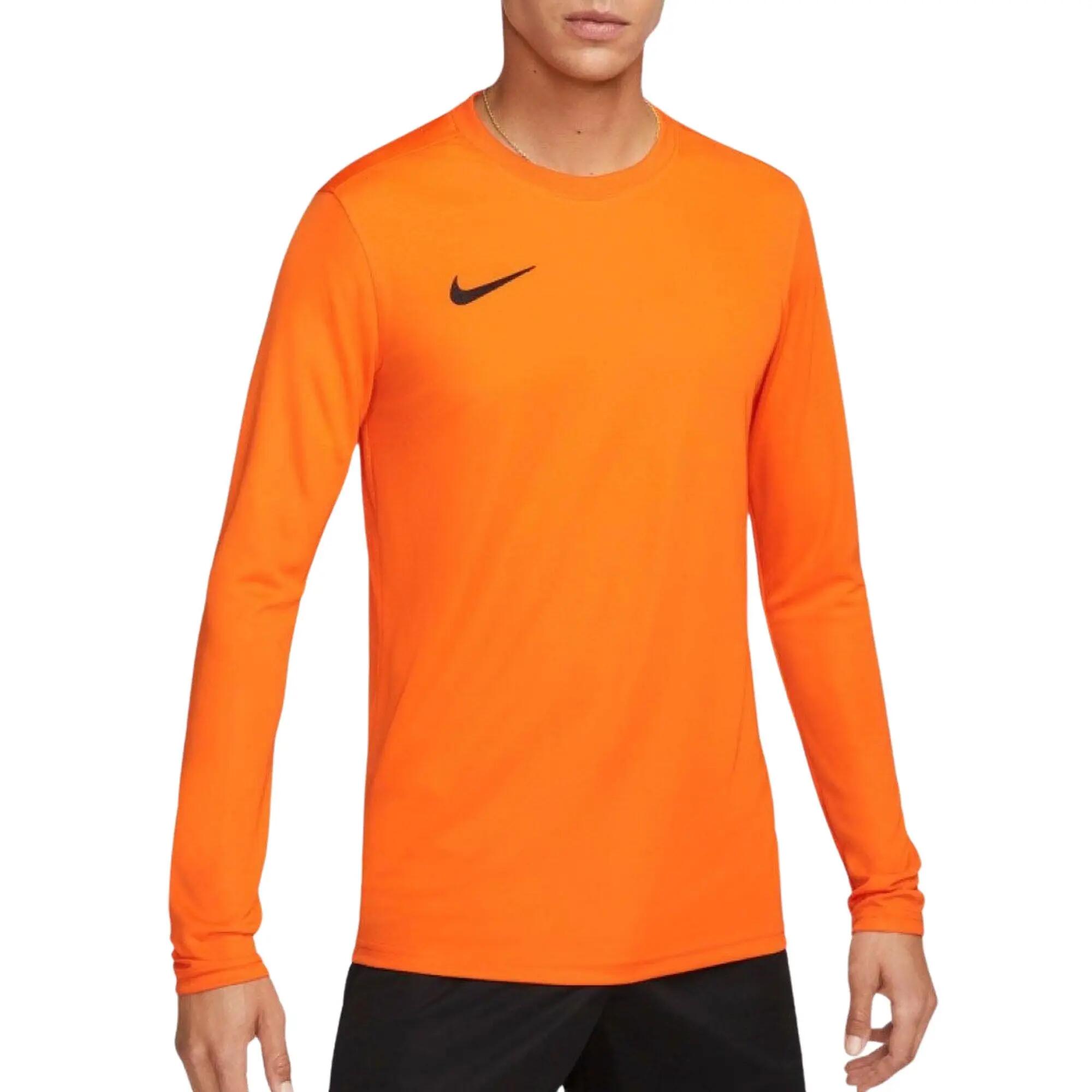 NIKE picture
