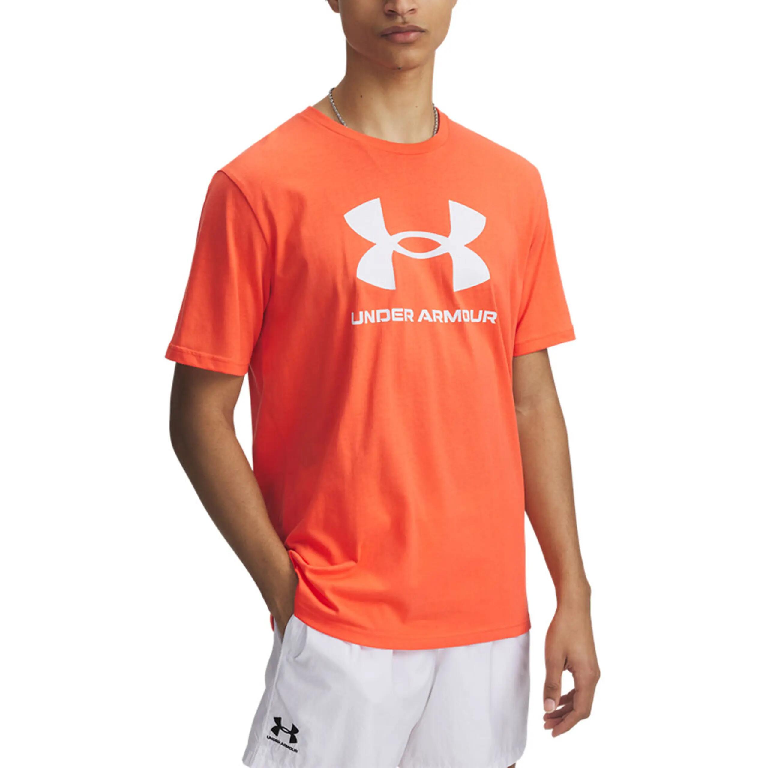 UNDER ARMOUR picture