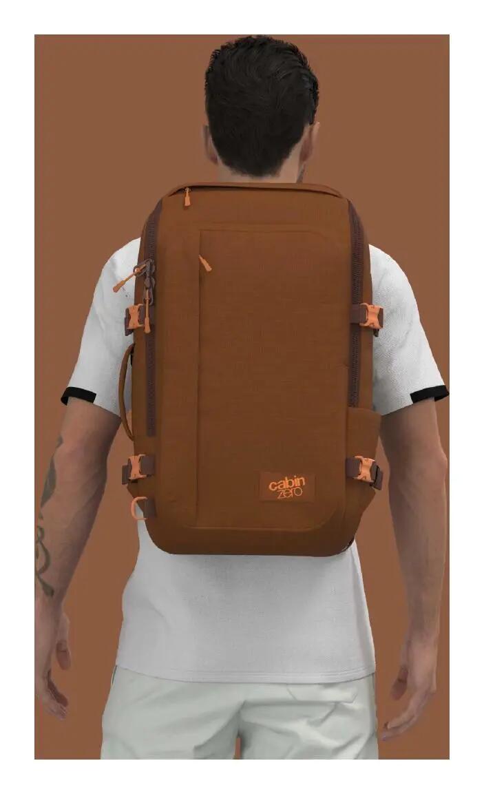 Cestovní batoh CabinZero Adventure 32 l 9/10
