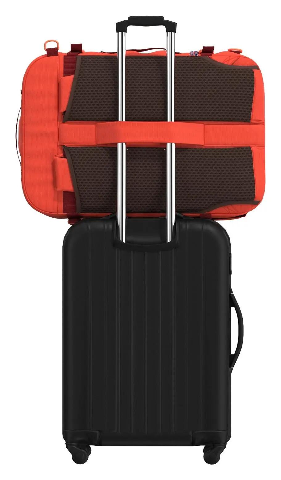 Batoh do letadla CabinZero Classic Plus 32L 12/12