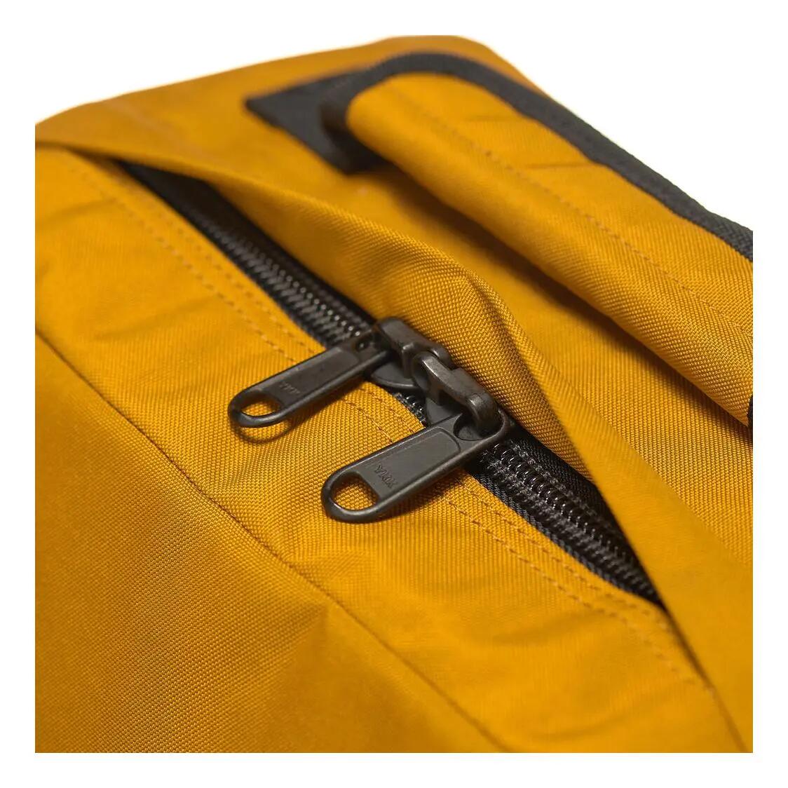 Cestovní batoh CabinZero Classic 44L 10/15