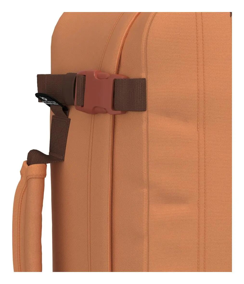 Cestovní batoh CabinZero Classic 36L 8/12
