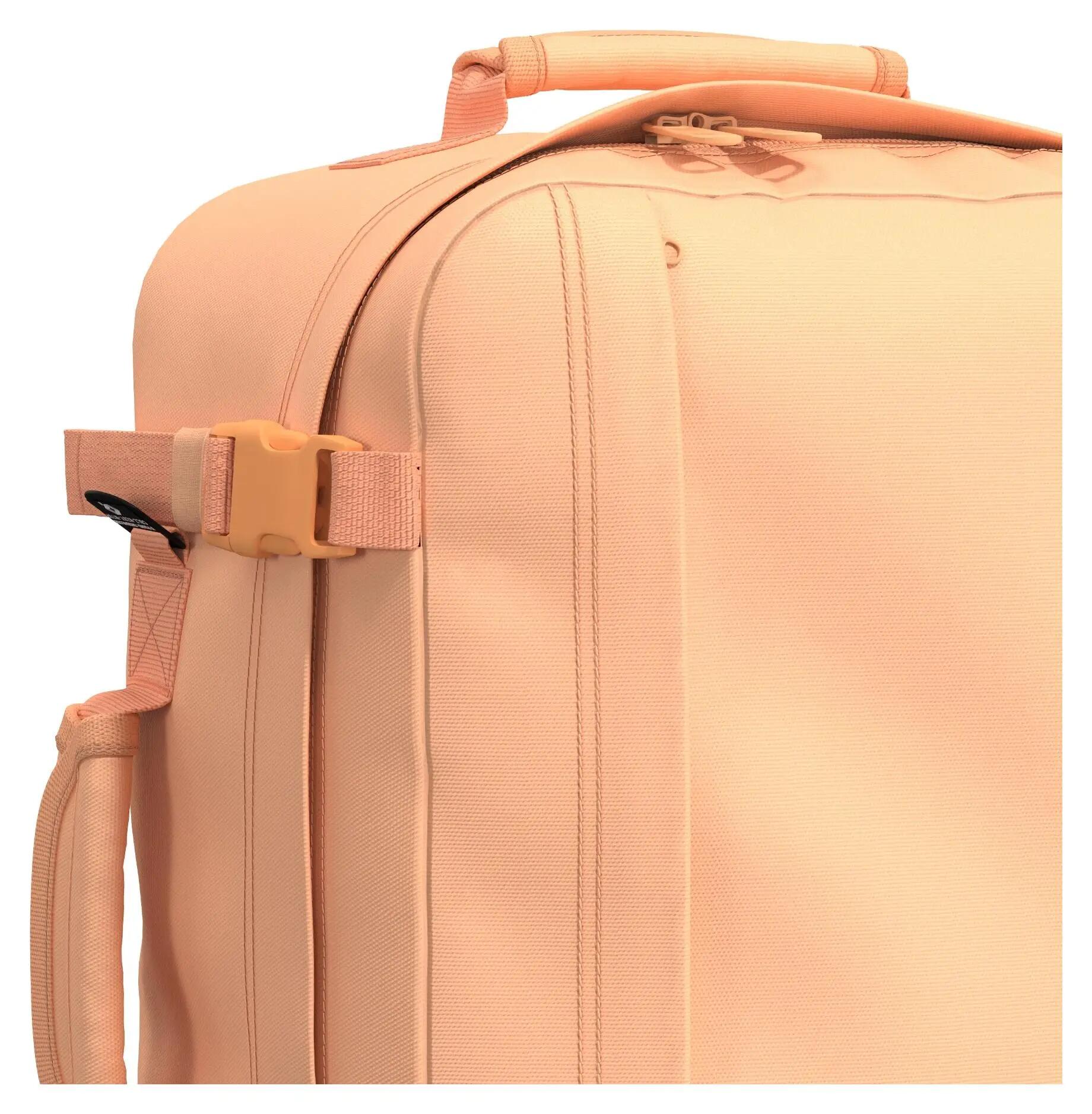 Cestovní batoh CabinZero Classic 36L 11/12