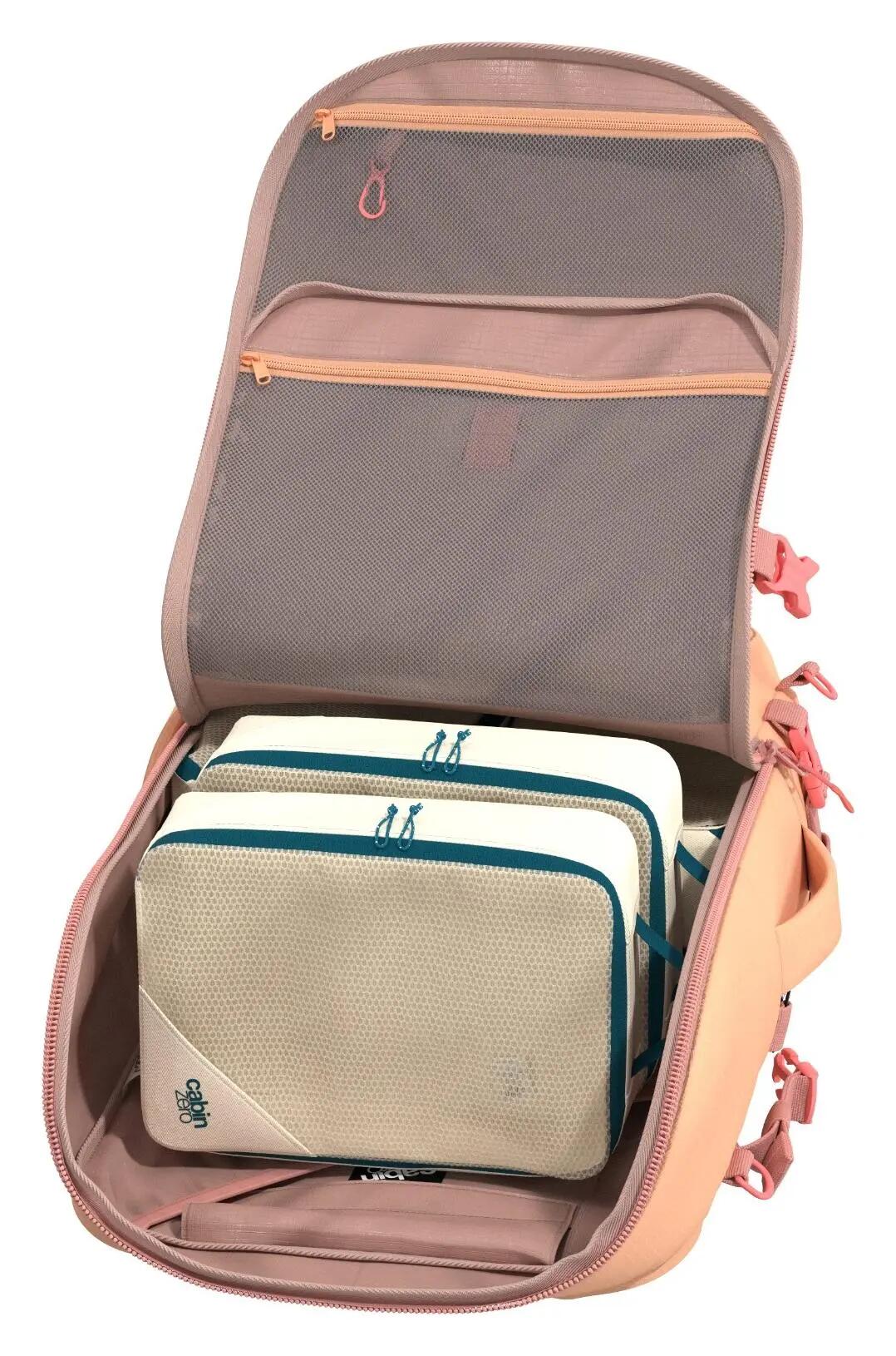 Cestovní batoh CabinZero Adventure 42 l 14/15