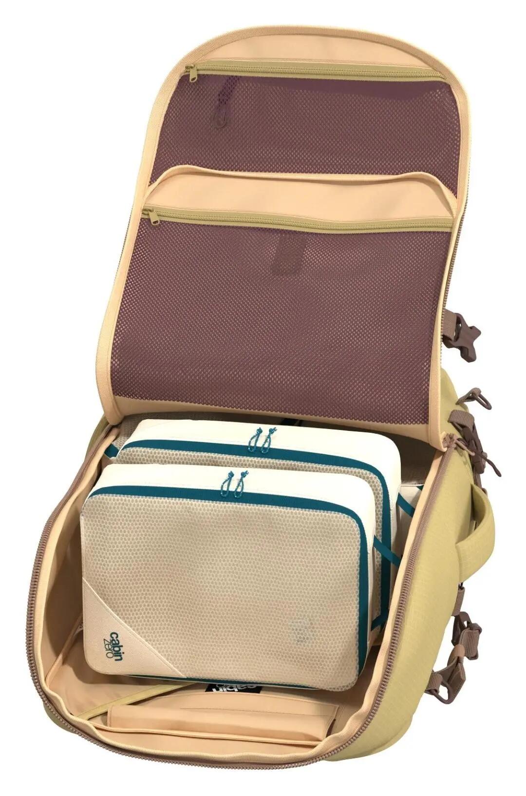 Cestovní batoh CabinZero Adventure 42 l 14/15