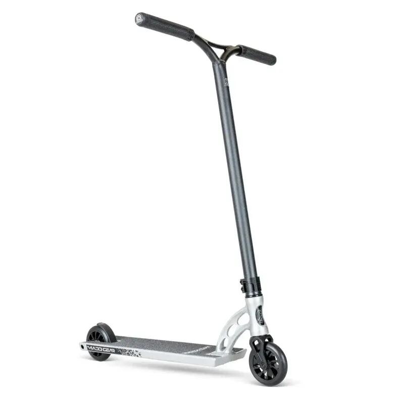 MADD GEAR PRO Weißer Stunt- & City-Scooter – Robust für Urban & Freestyle 10/10