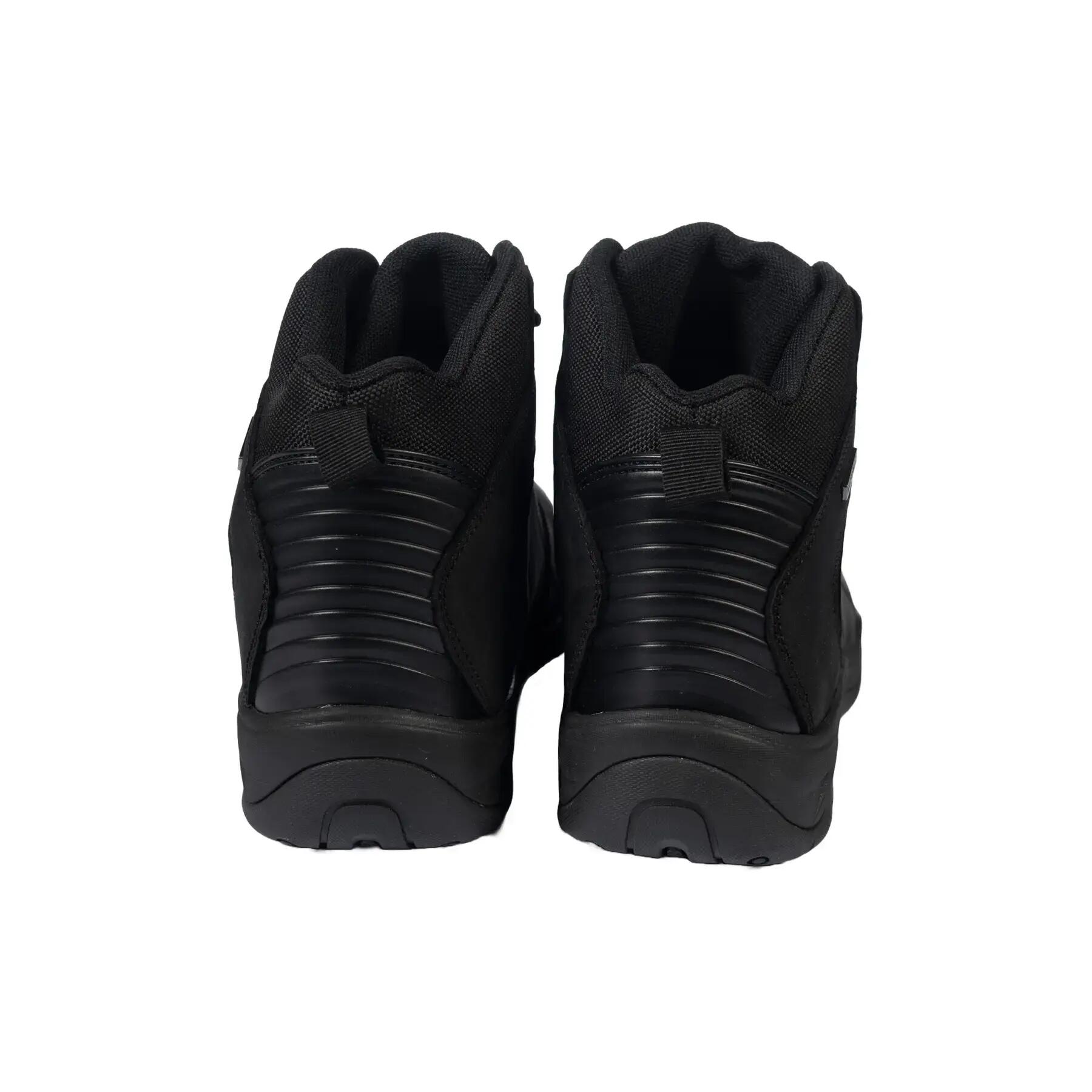 Stable shoes HKM Explorer 4/5