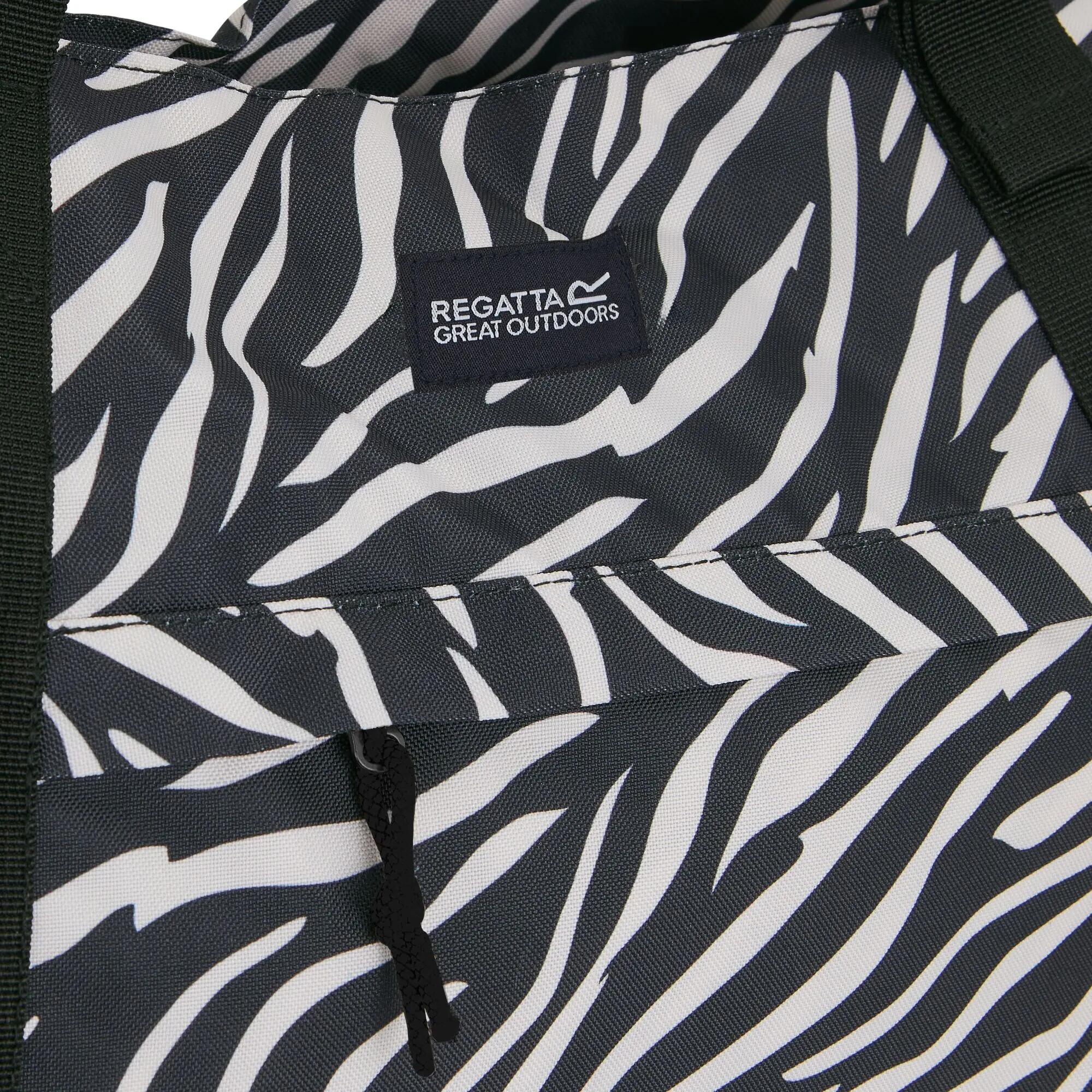 Unisex Boulder Tote 9/9