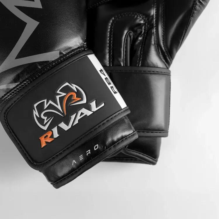 RIVAL RB4 Boxhandschuhe 4/5