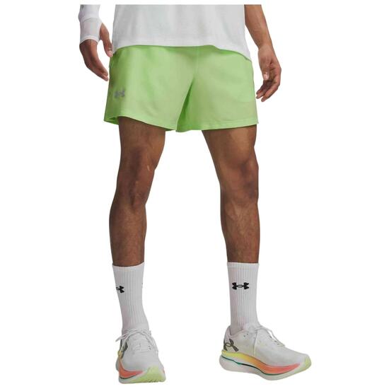 Short Under armour modèle UA LAUNCH 5 SHORTS pour homme