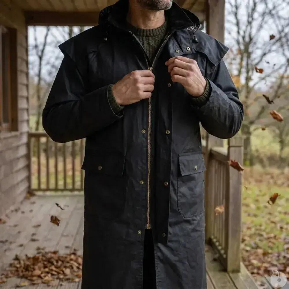 Manteau long ciré Walker & Hawkes Stockman Navy en coton ciré épais 5/5