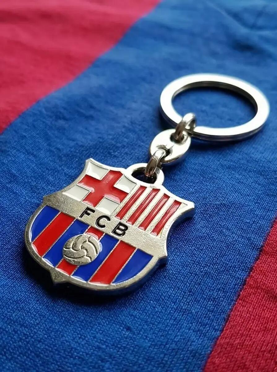 FC Barcelona brelok herb oryginalny na licencji srebrny