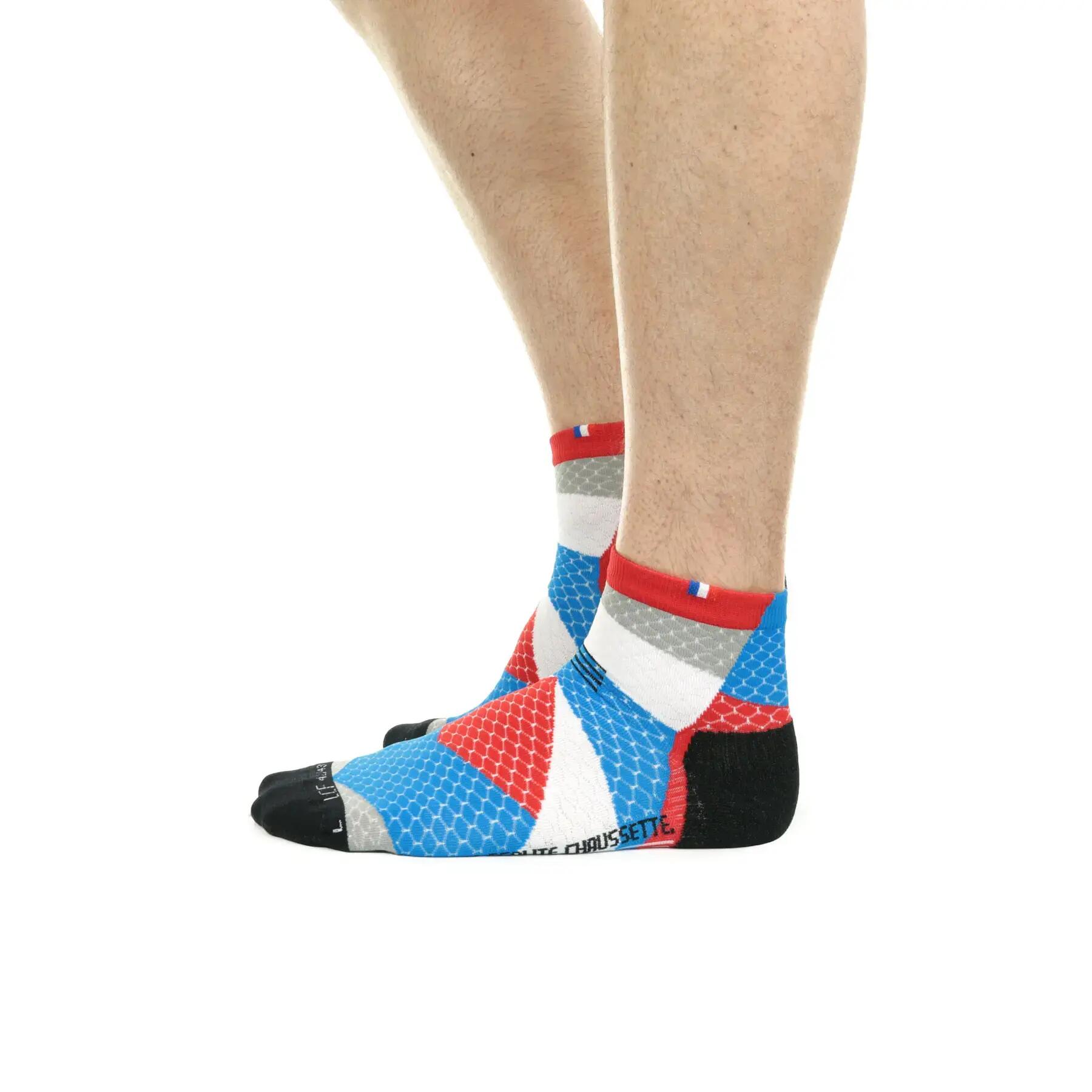 CHAUSSETTES DE RUNNING RENFORTS EN FIL D'ARGENT - FRACTAL 3/5