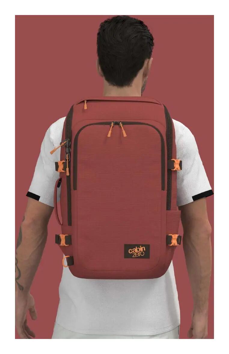 Cestovní batoh CabinZero Adventure Pro 32 l 10/11