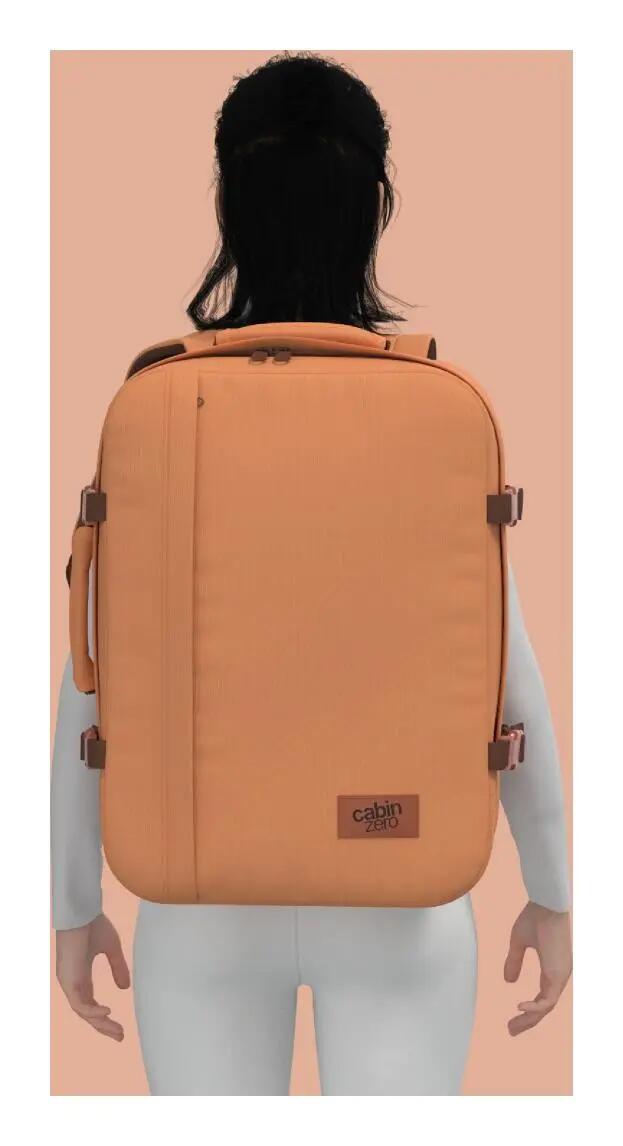 Cestovní batoh CabinZero Classic 44L 12/12