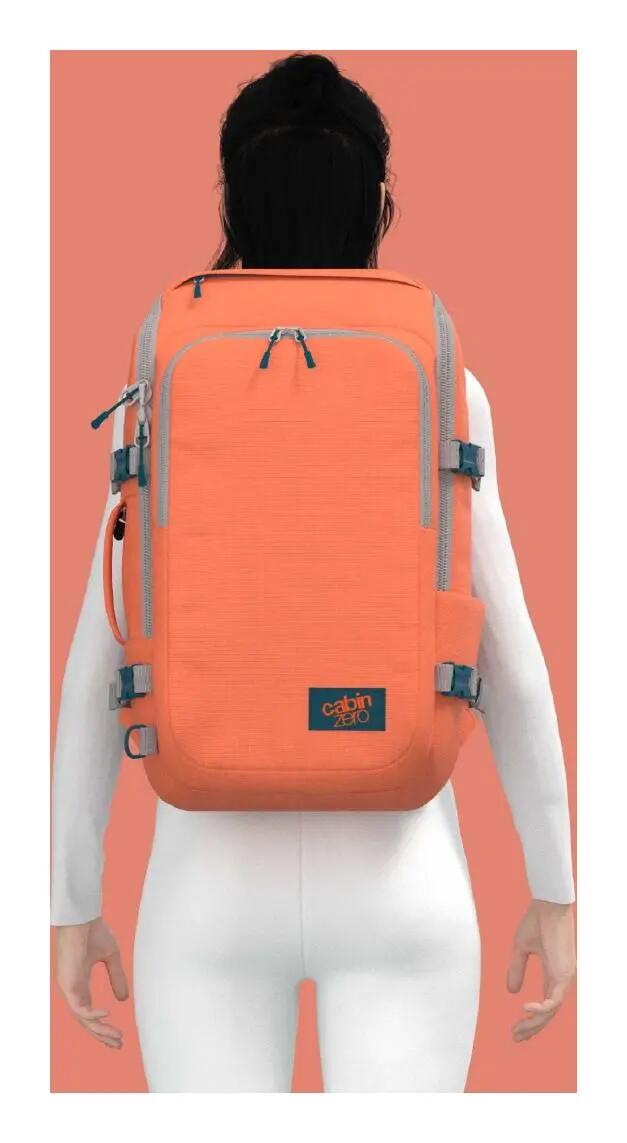 Cestovní batoh CabinZero Adventure Pro 32 l 11/11