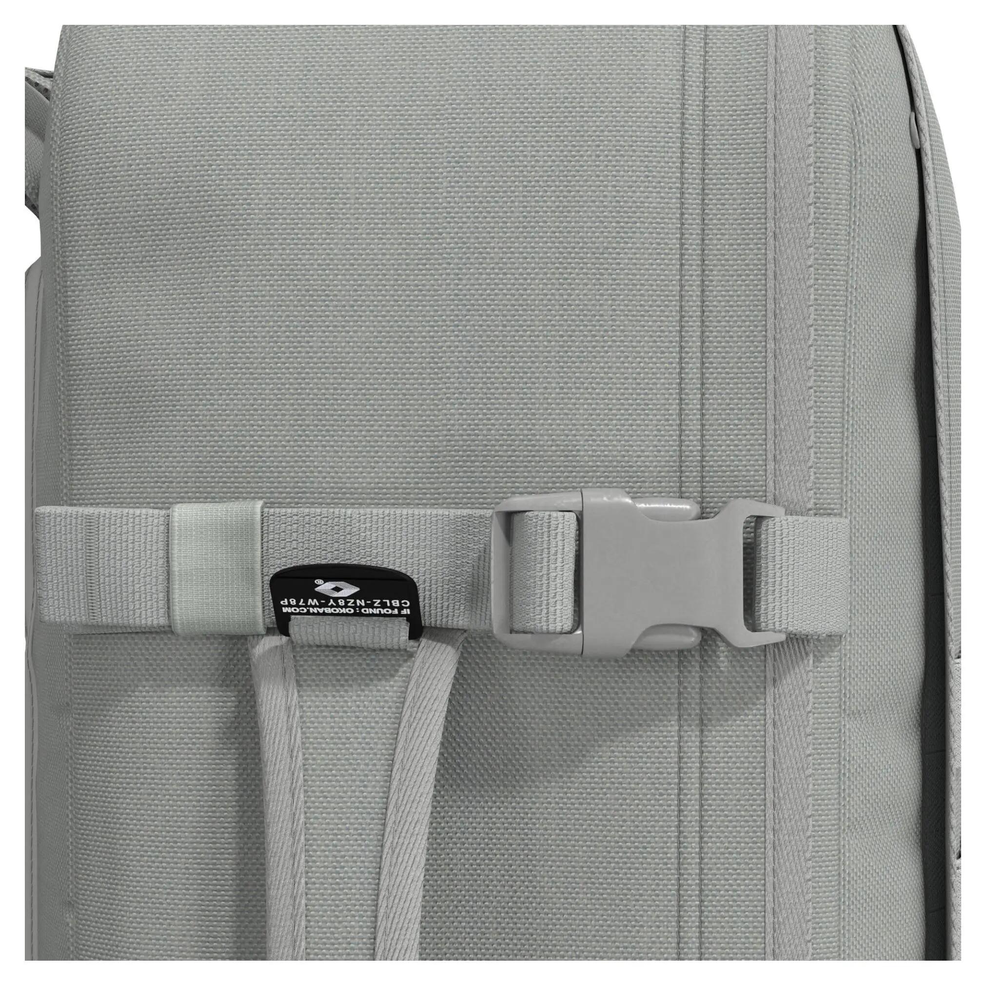 Cestovní batoh CabinZero Military 44L 11/11
