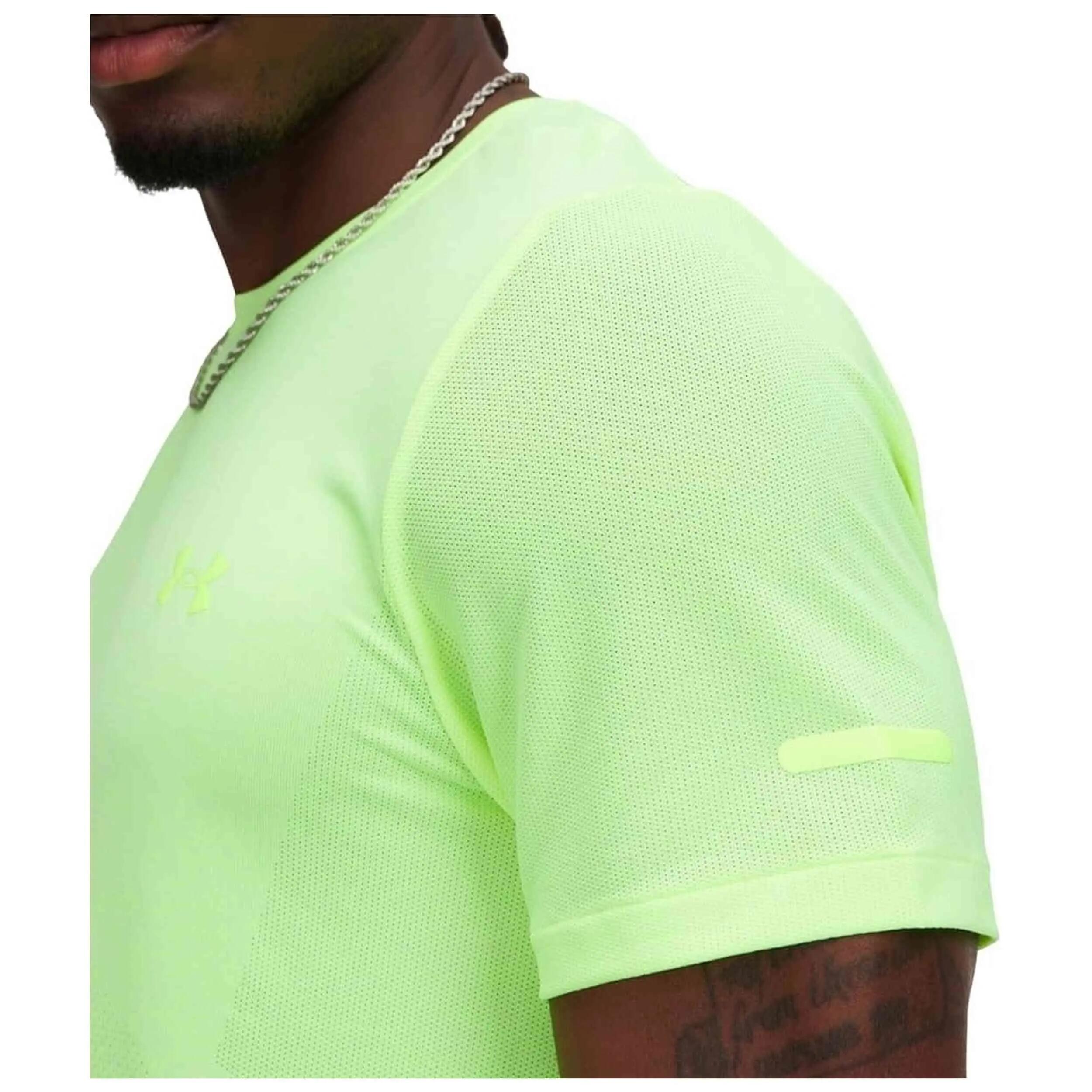 T-shirt Under armour modelo Camiseta M/C Running Under Armour Ua Seam para homem 4/5