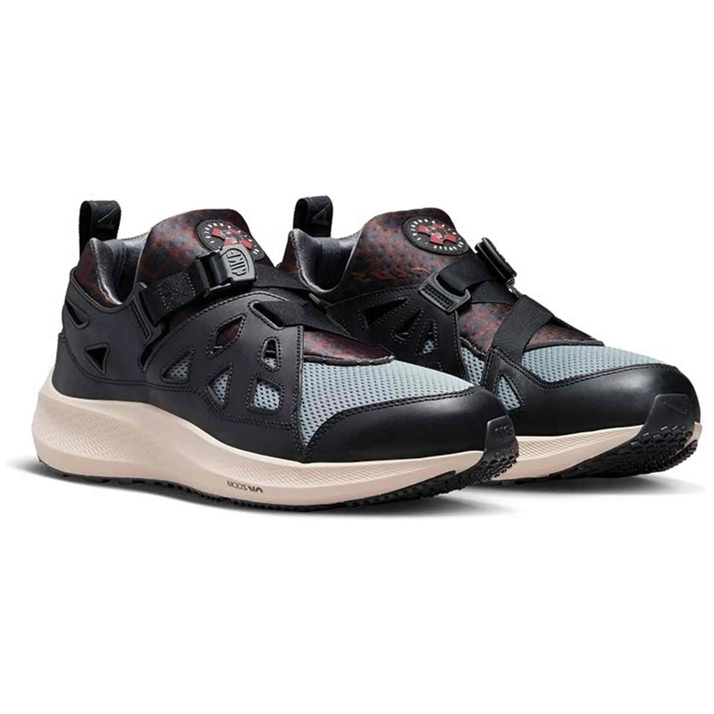 Sapatilhas Nike modelo Nike Air Huarache 20Y24 x Patta "Black" para homem 3/5