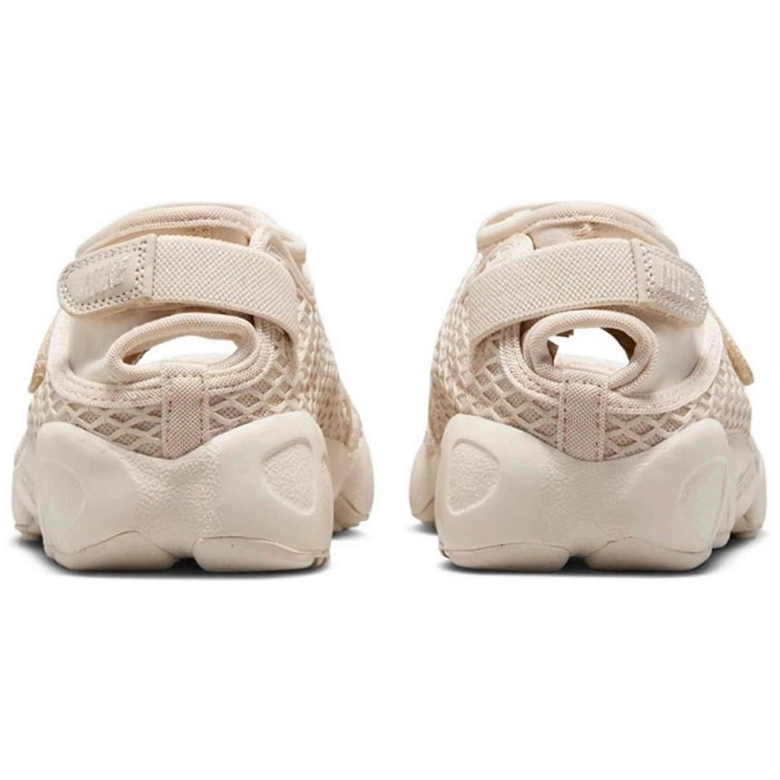 Nike Women's Air Rift scarpe per sport walking 3/5