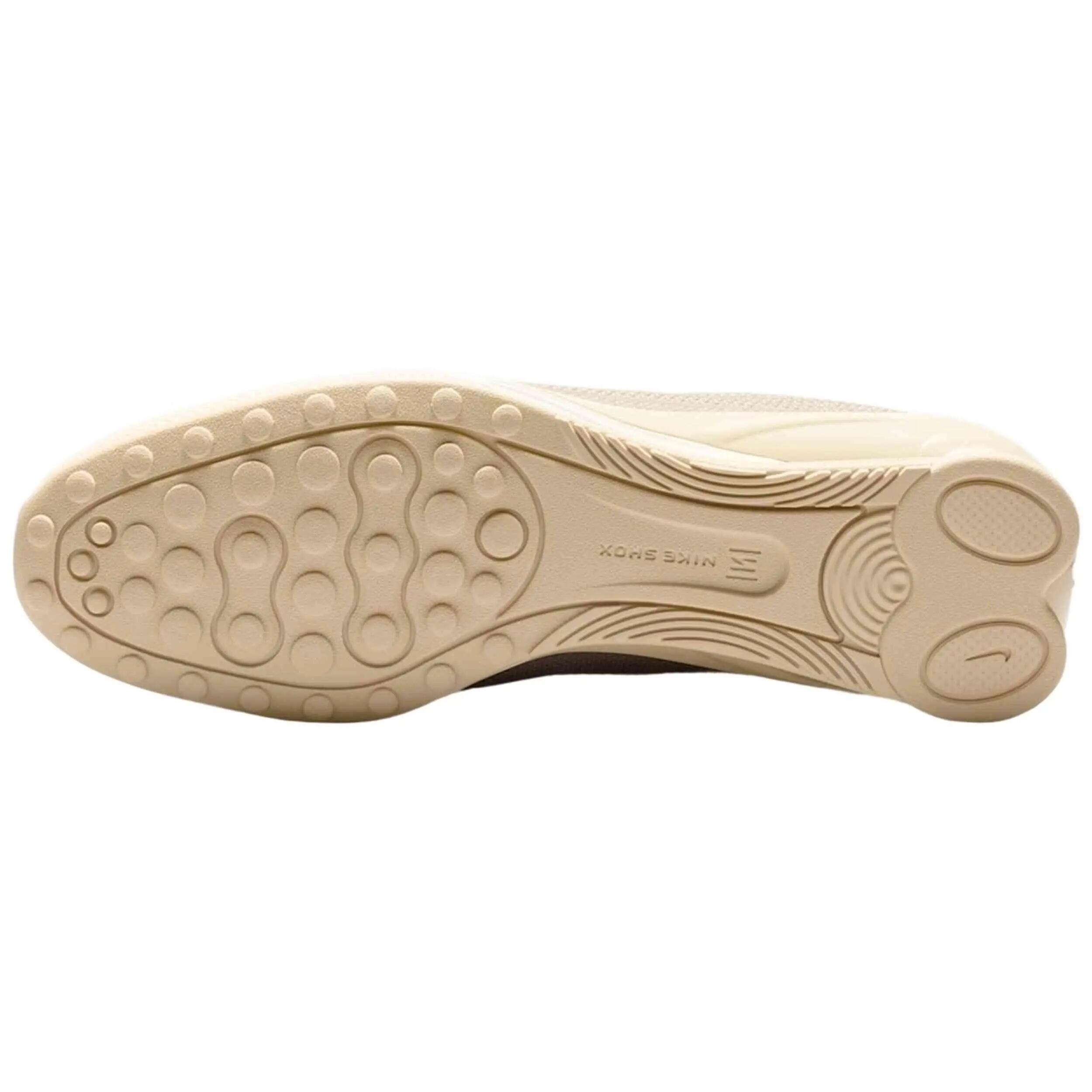 Sapatilhas Nike modelo HQ7540-102 para mulheres 4/5