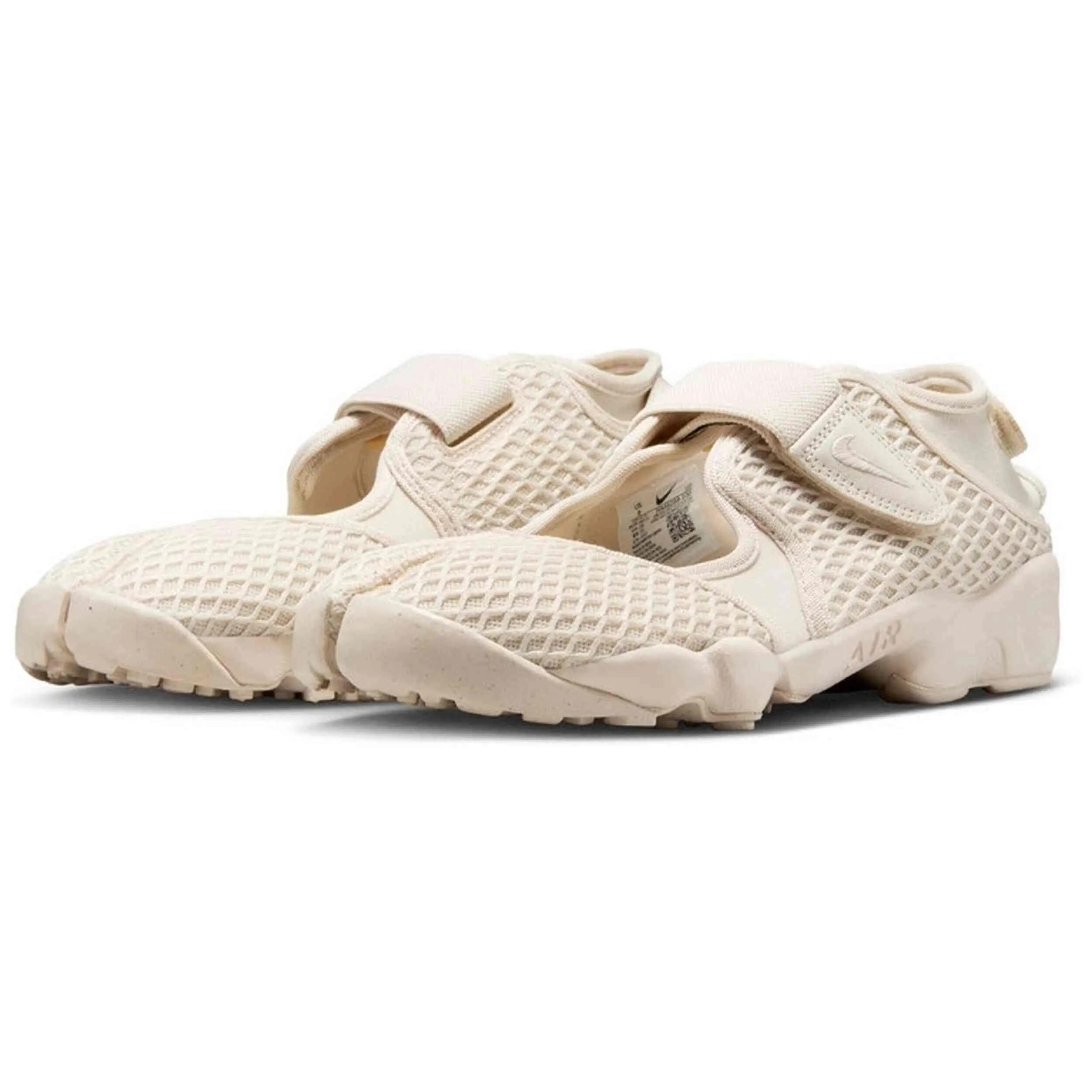 Nike Women's Air Rift scarpe per sport walking 2/5