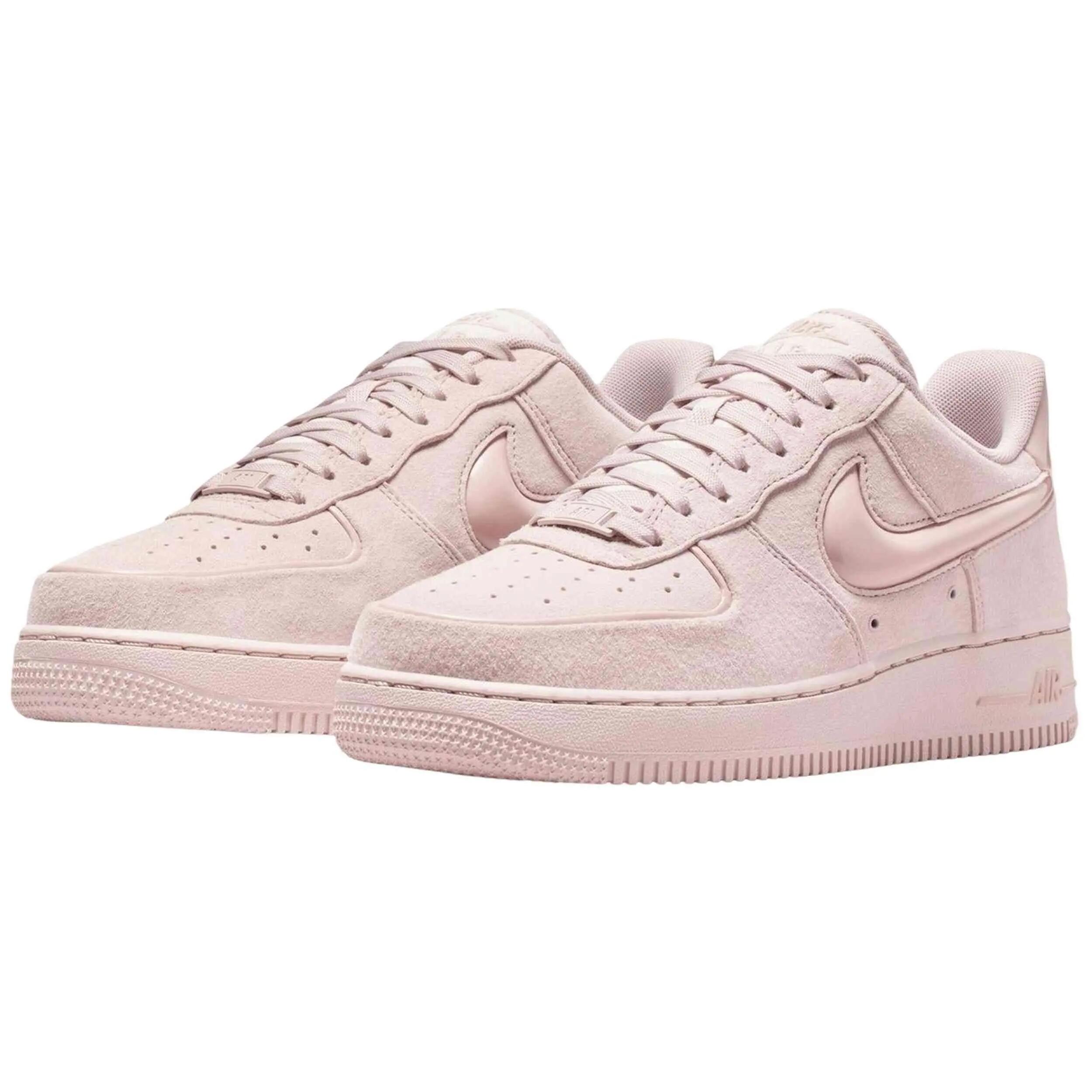 Sapatilhas Nike modelo Nike Air Force 1 '07 W "Particule Pink" para mulheres 2/5