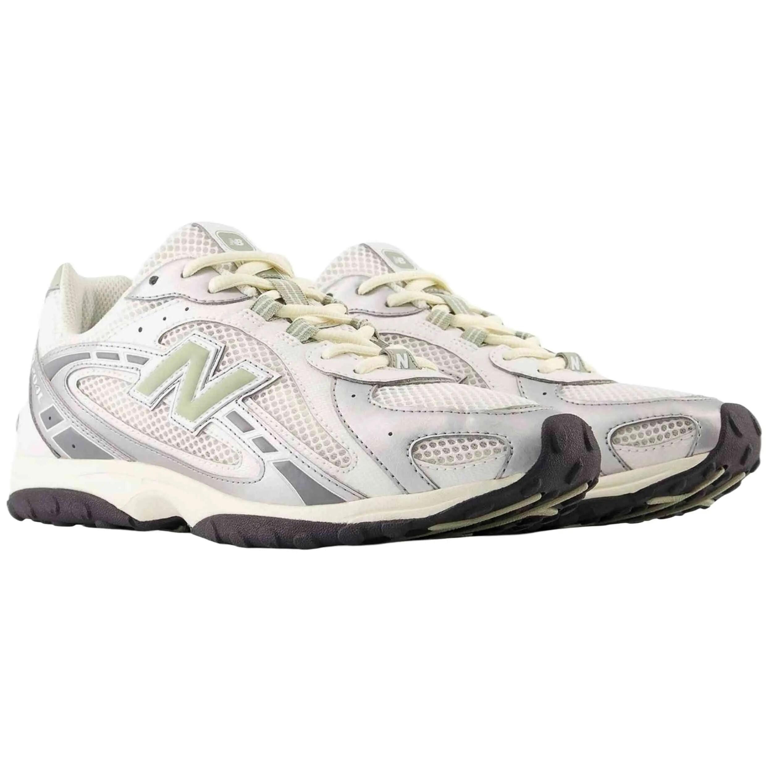 New Balance 204L - Silver Metallic Garter Snake 3/5