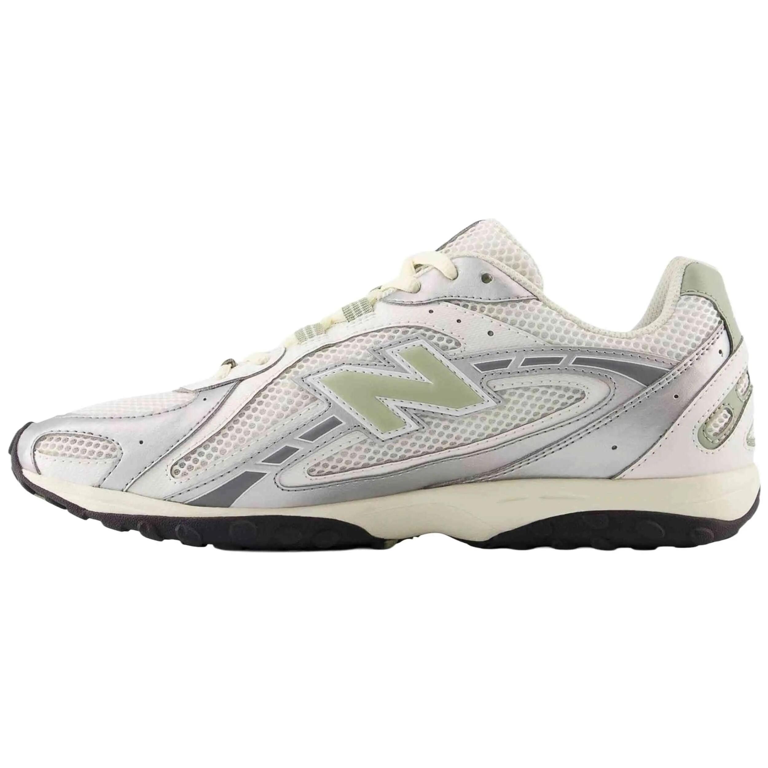 New Balance 204L - Silver Metallic Garter Snake 2/5