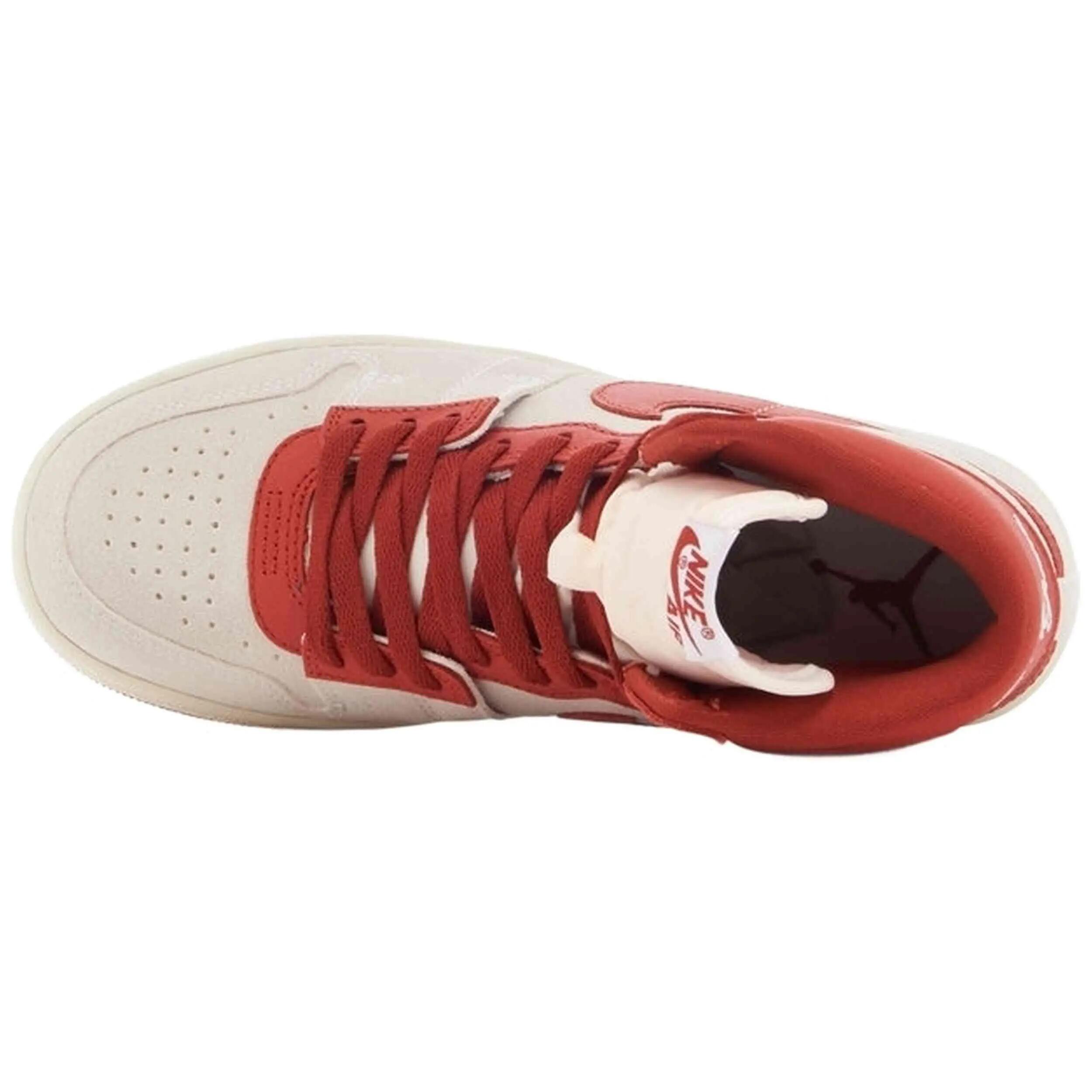 Sapatilhas Jordan modelo DZ3497-106 para mulheres 3/5