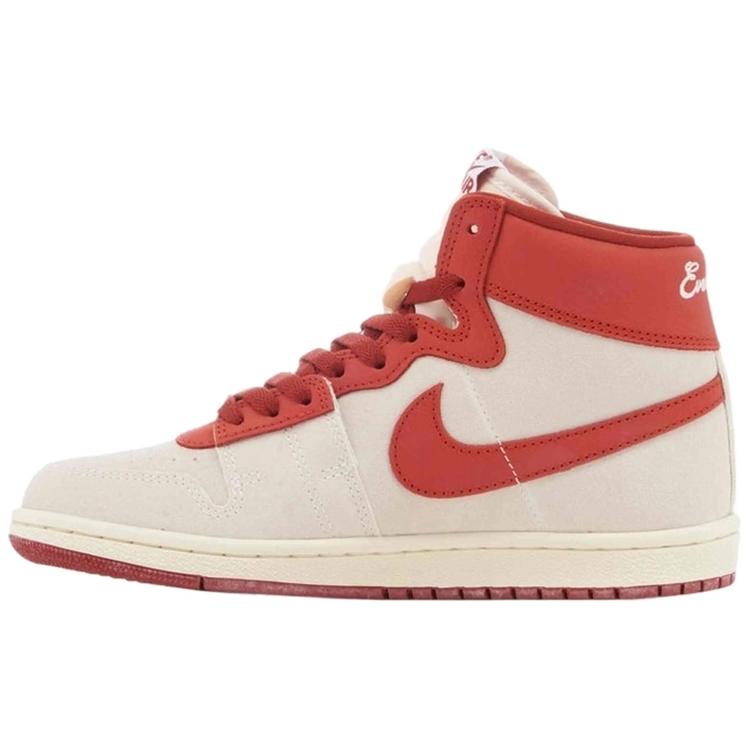 Sapatilhas Jordan modelo DZ3497-106 para mulheres 2/5