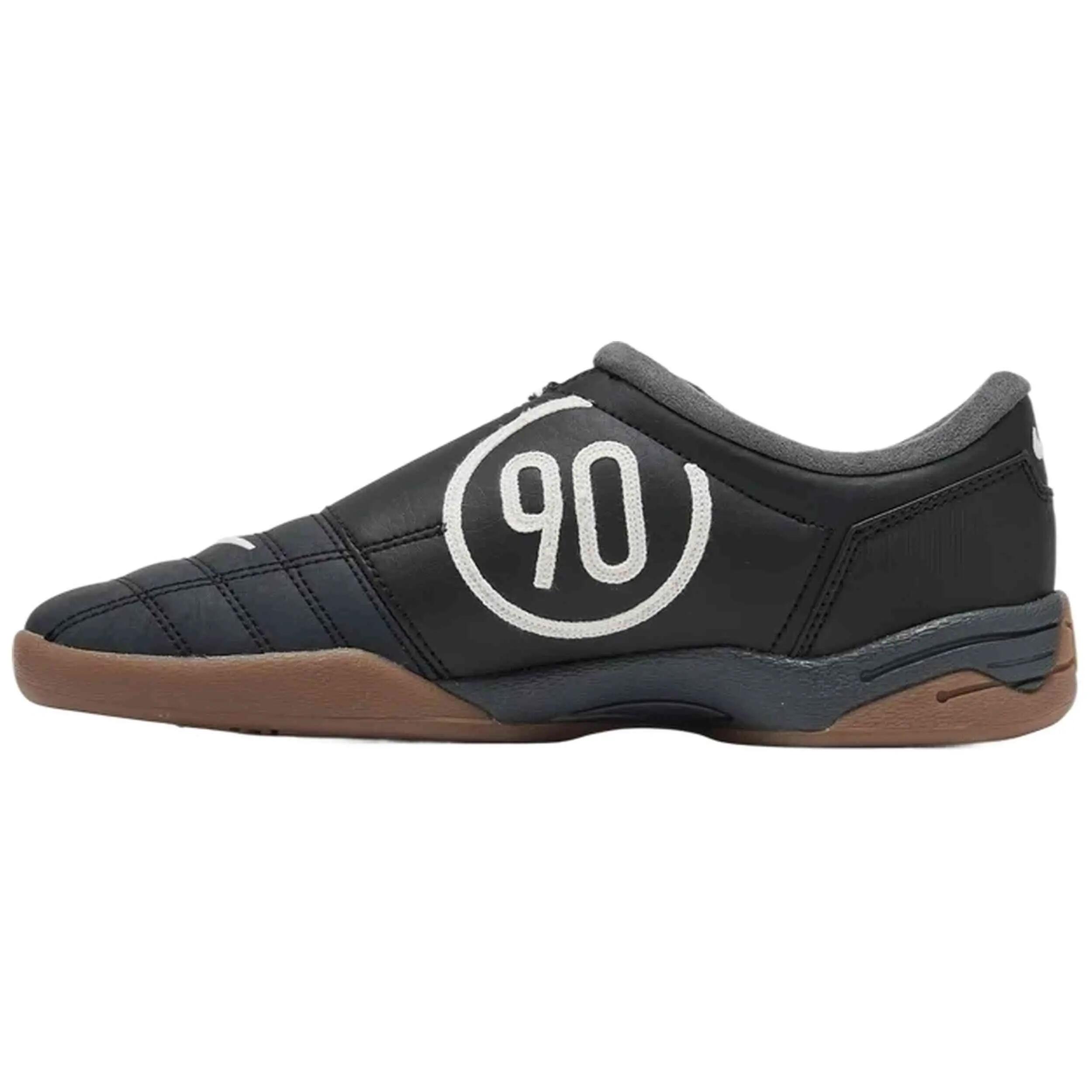 Sapatilhas Nike modelo IH2314-002 para mulheres 2/5