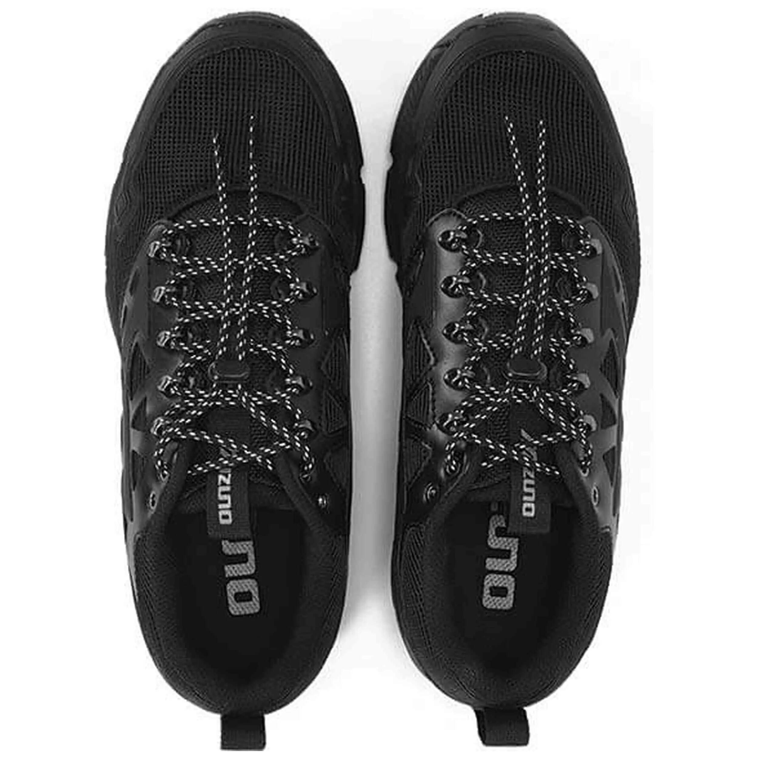 Sapatilhas Mizuno modelo Mizuno Wave Daichi "Black" para unissex 4/4
