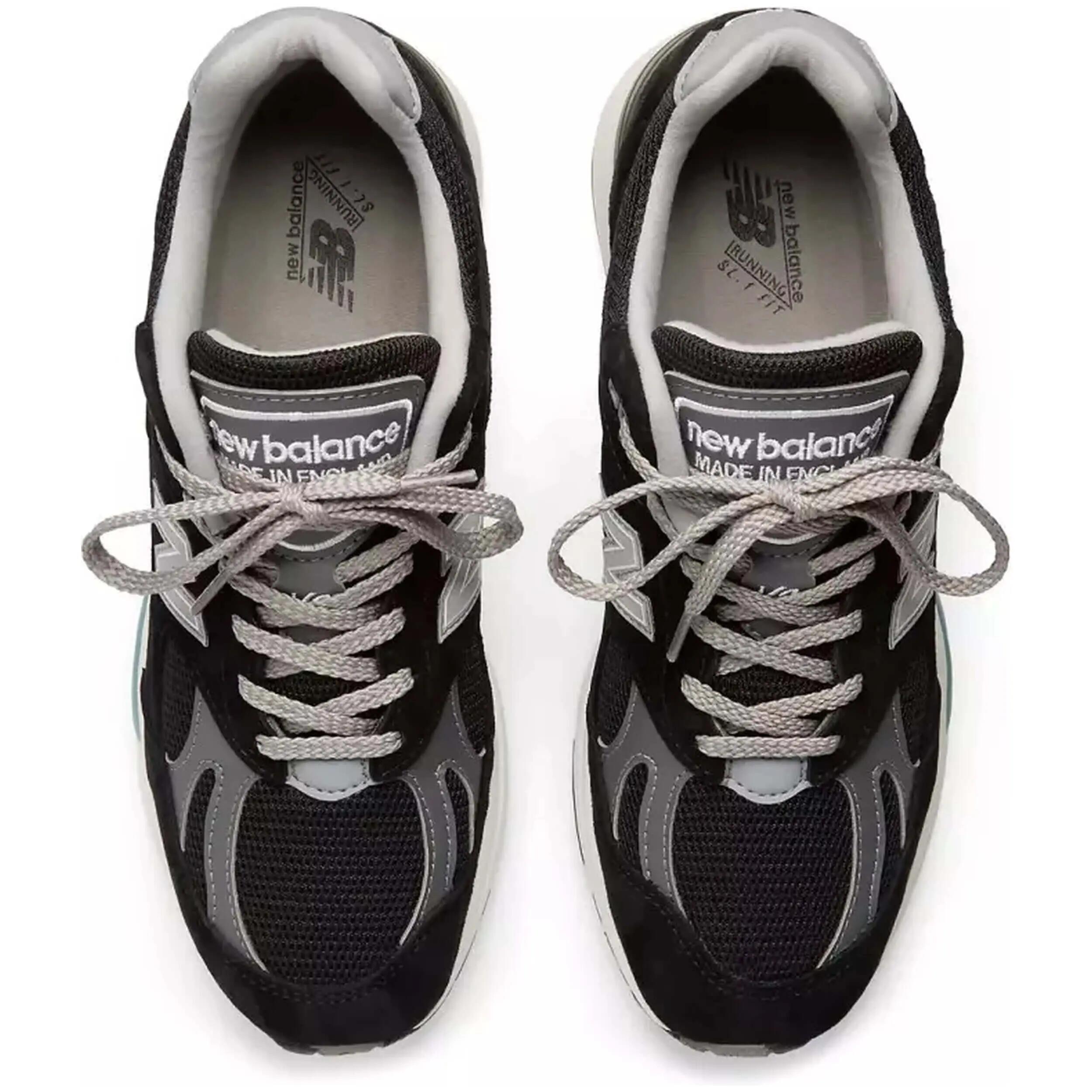 New Balance Made in UK 991v2 - Black 3/4