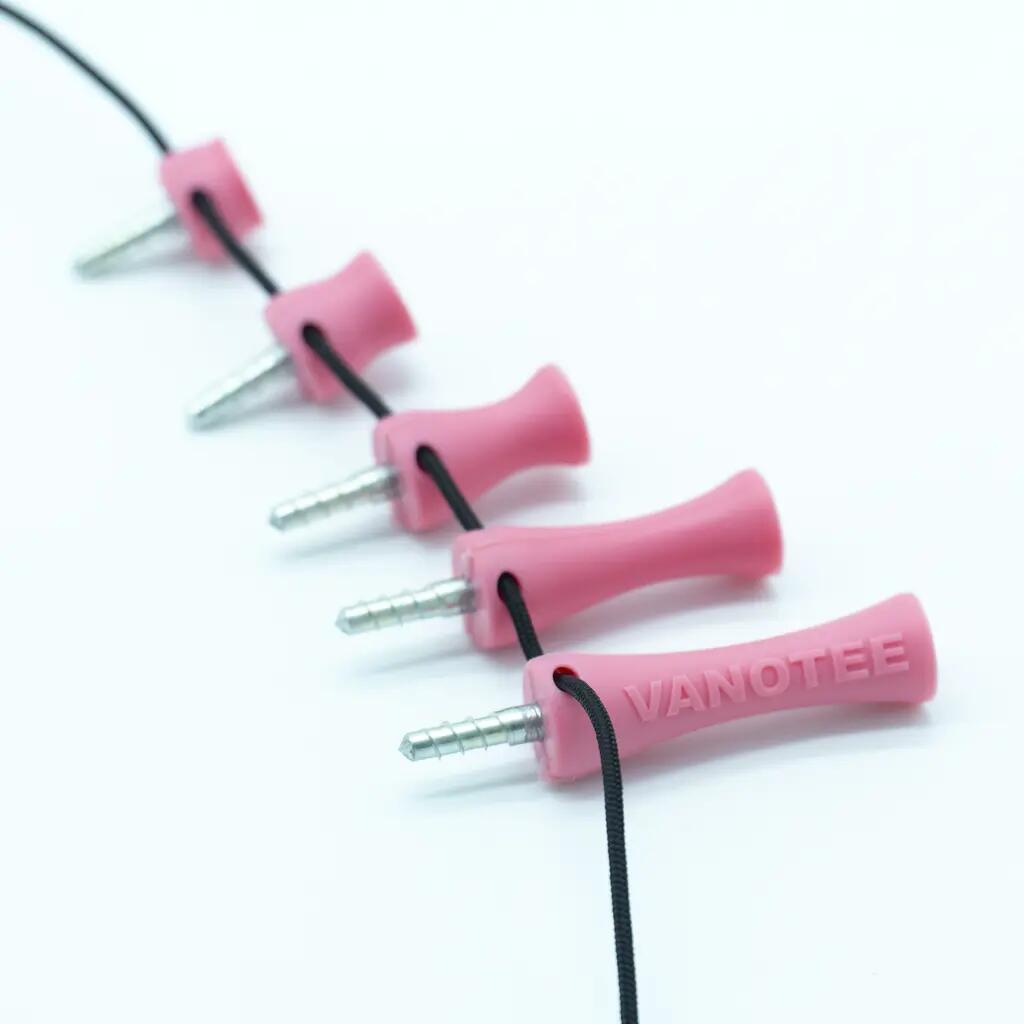 Vanotee golf tee pack - 5 connected tees, pink.