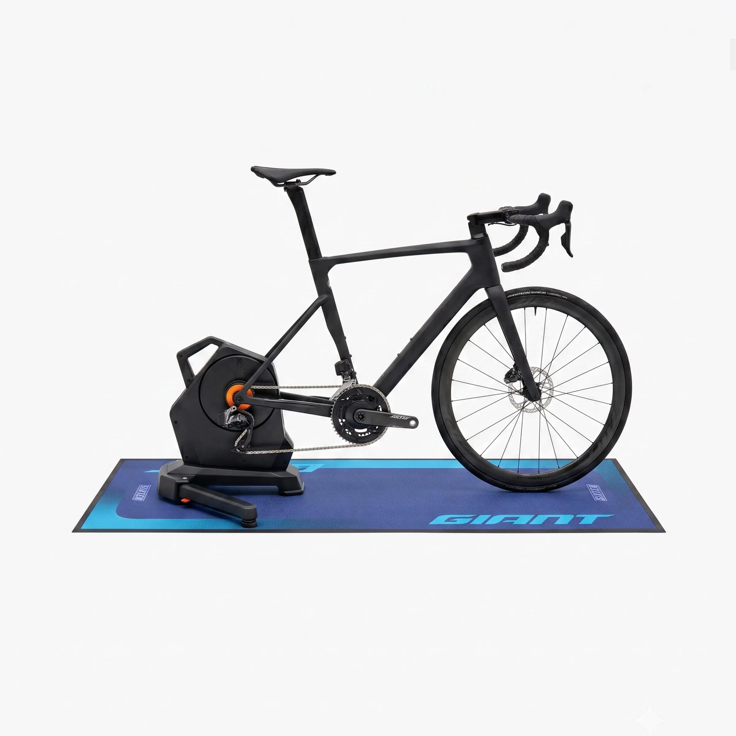 Mata treningowa Giant 65x180 SIXTEN Home Trainer - mata antywibracyjna i redukuj 2/5