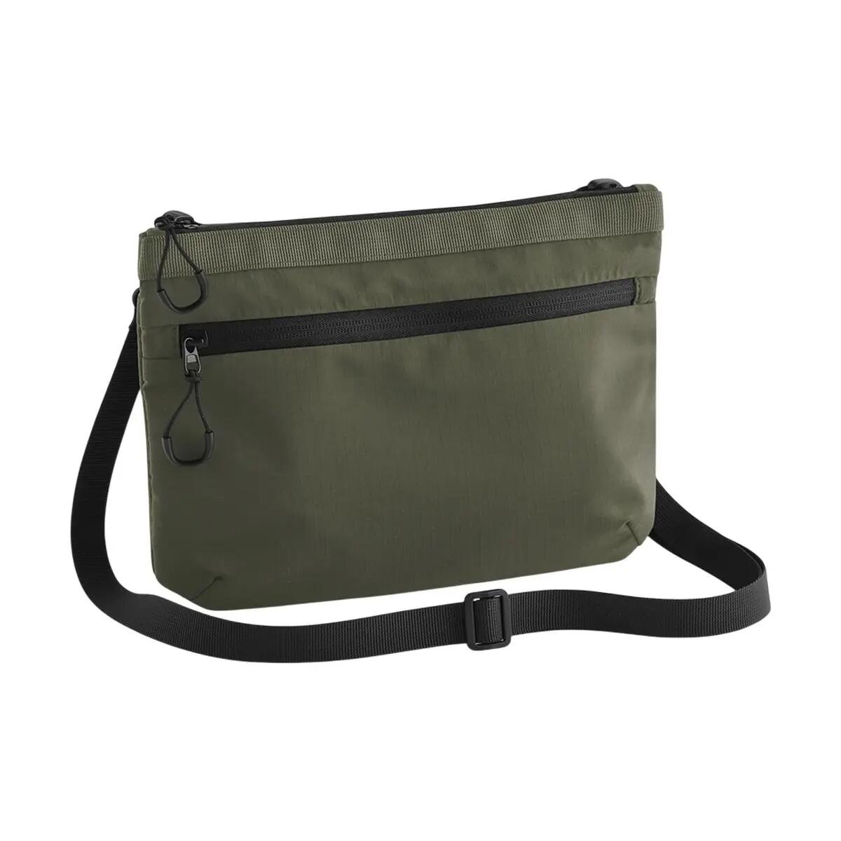 Quadra UrbanShift Crossbody Bag