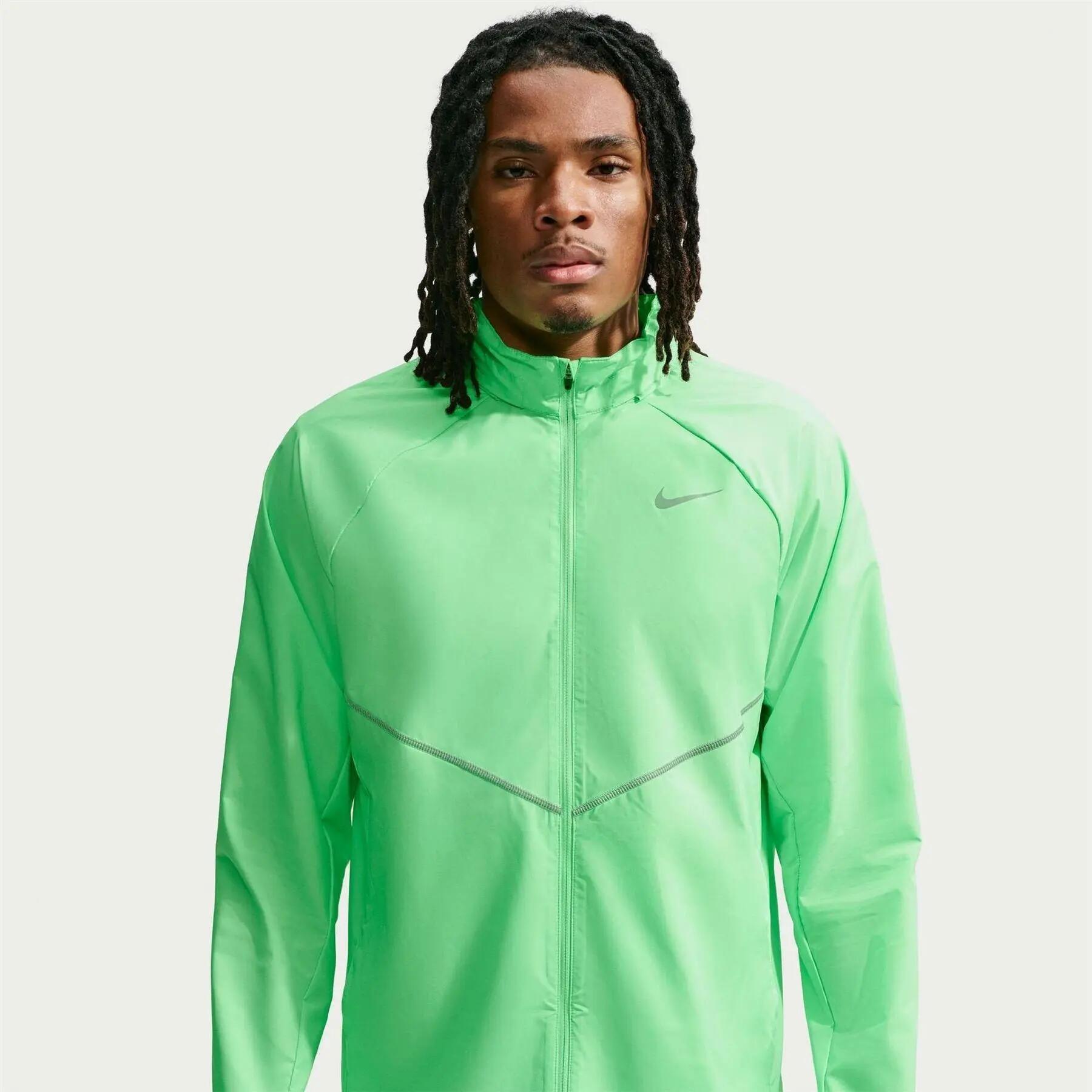 Nike Mens Repel Miller Packable Jacket