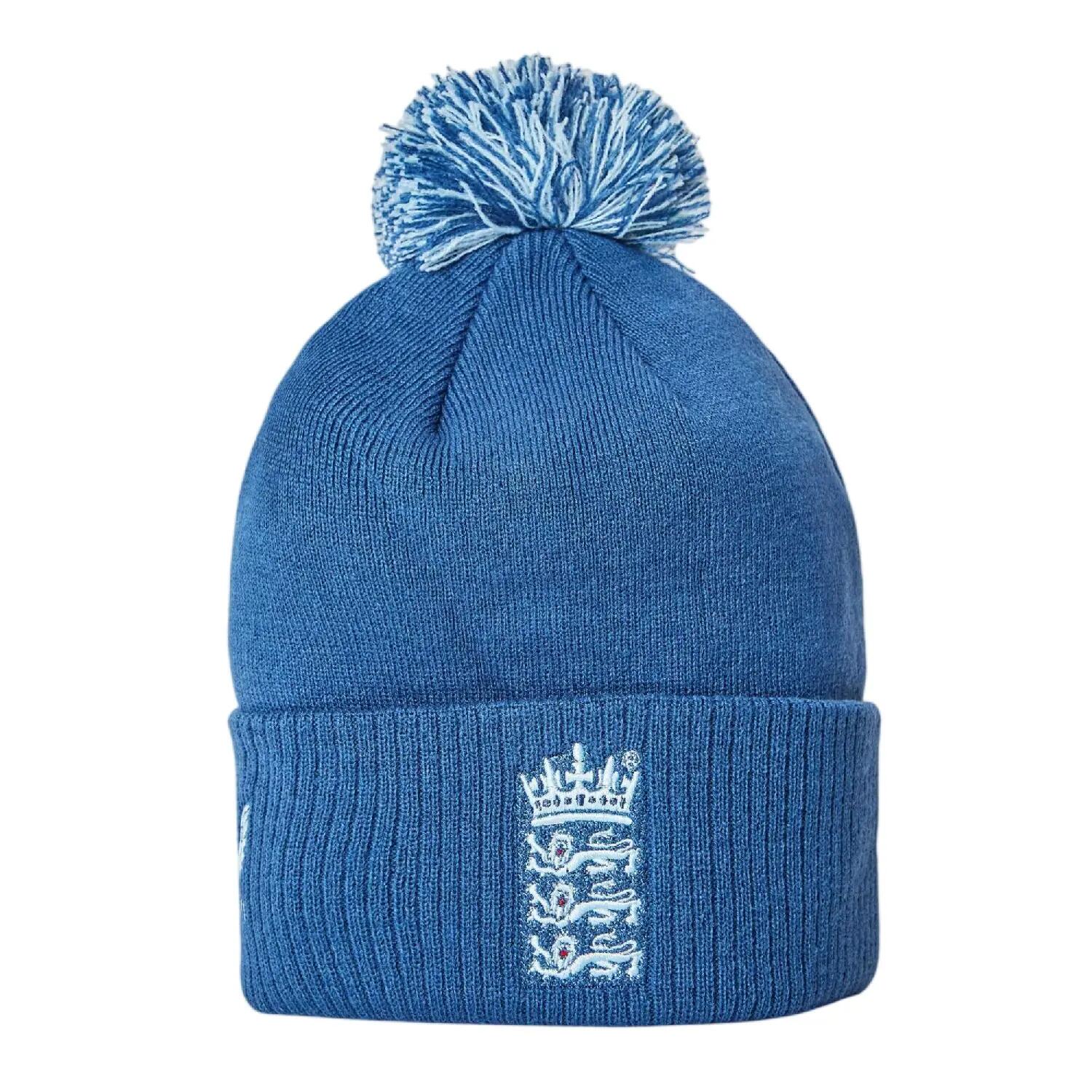 Castore Pom Pom Knitted Bobble Hat