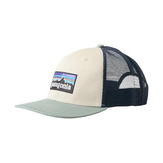 Gorra Tricolor Patagonia P-6 Logo Trucker Hat Pumice con Cierre Ajustable
