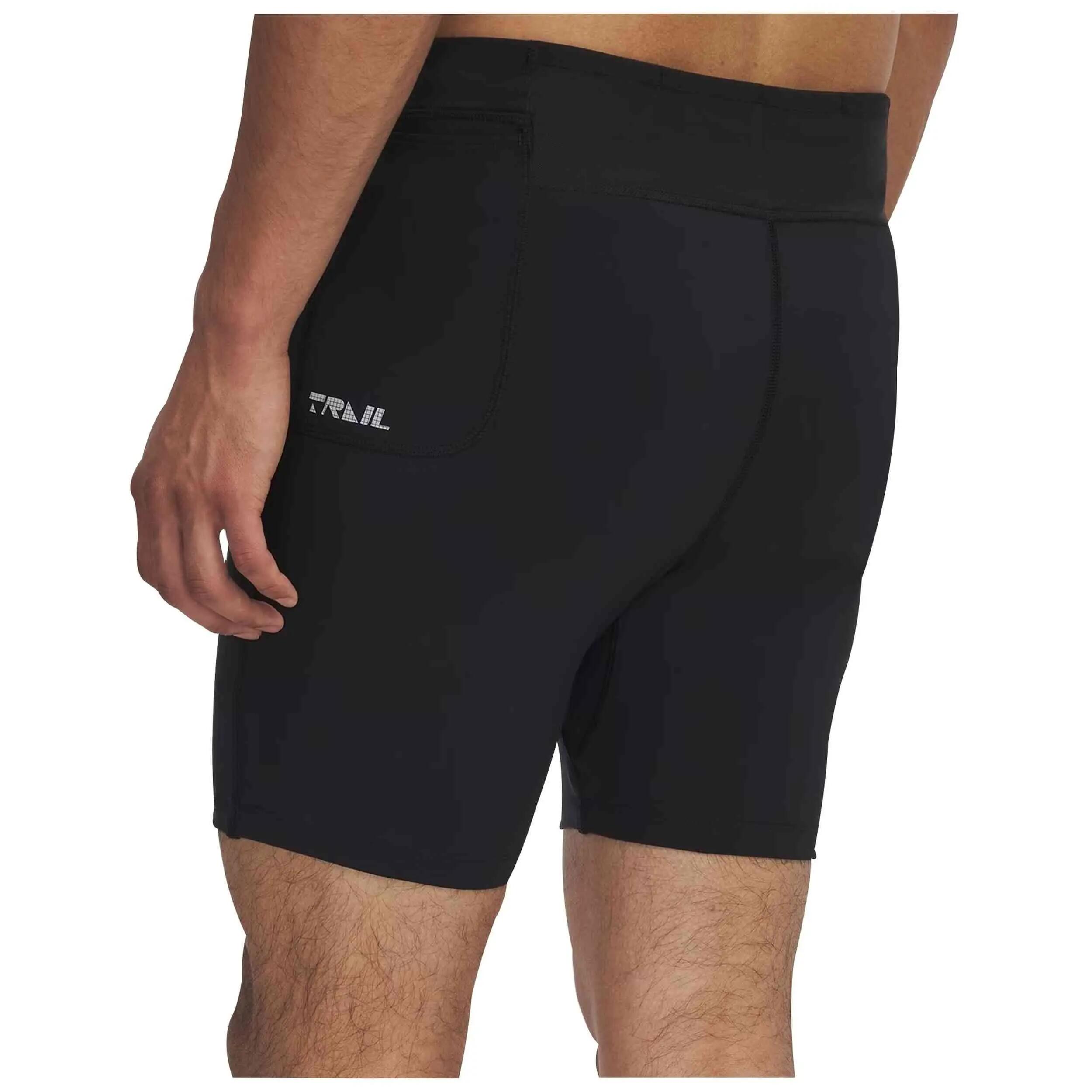 Pantalon corto Under armour modelo Mallas Short Trail Under Armour U para hombre 2/3