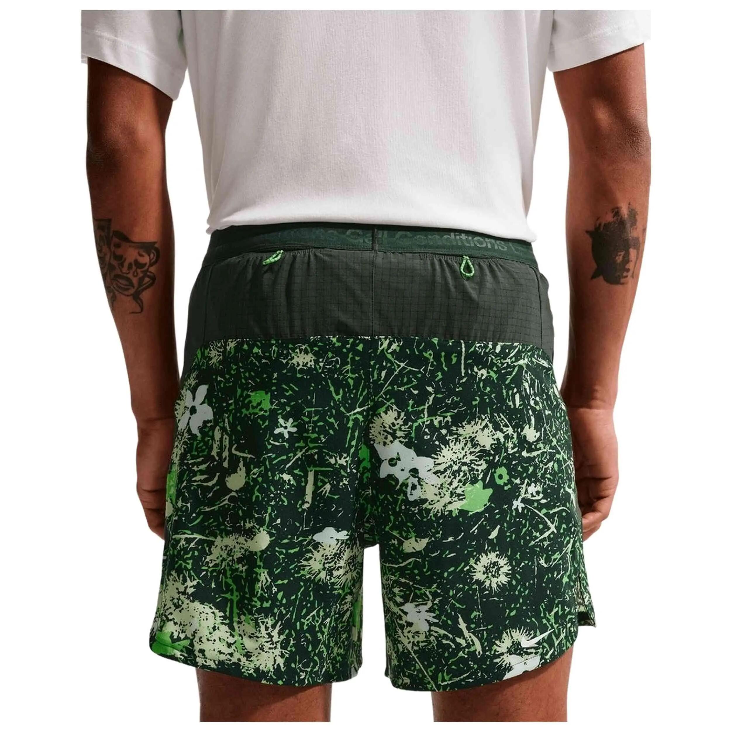 Pantaloncini Nike modello IQ7686-307 per uomini 4/5