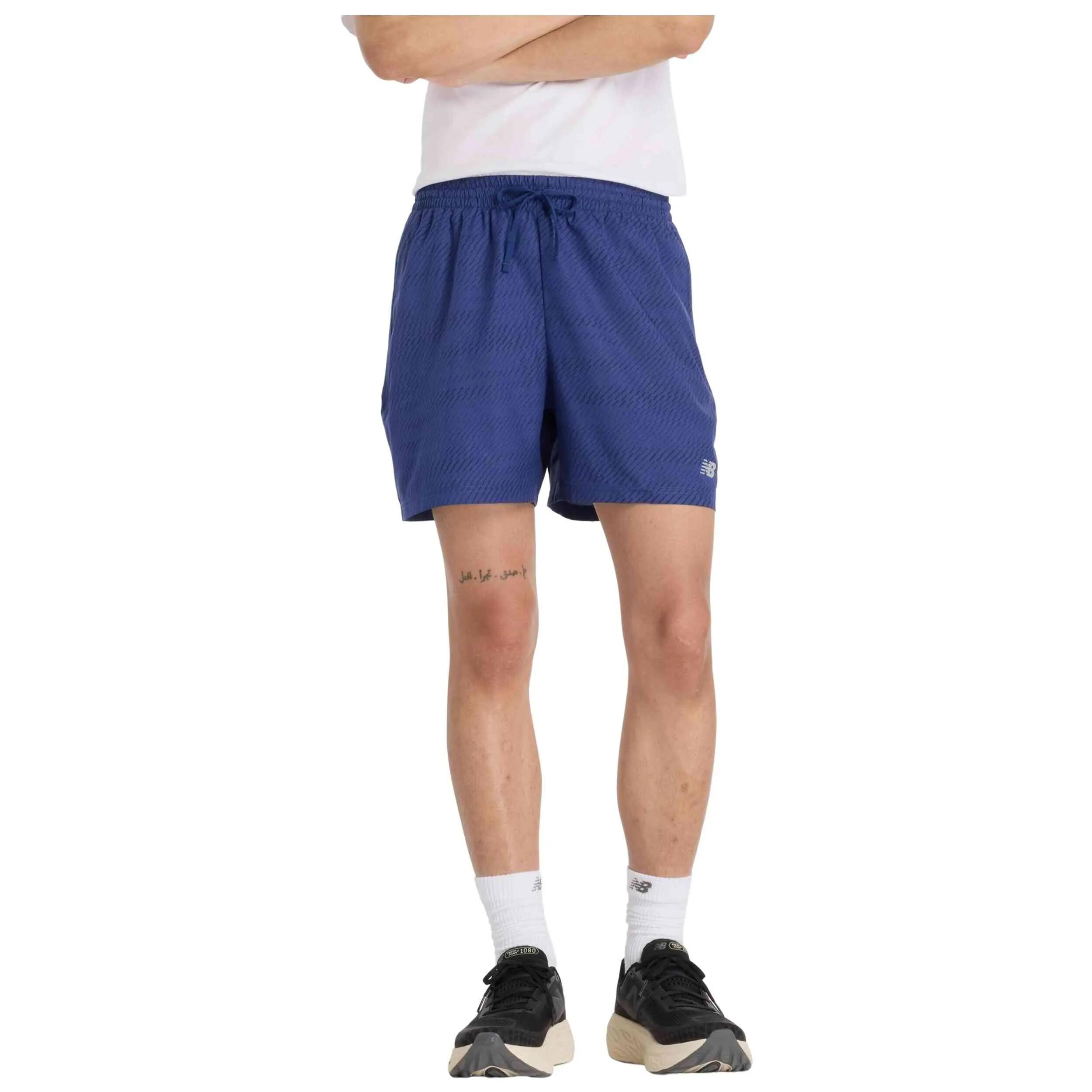 NEW BALANCE picture