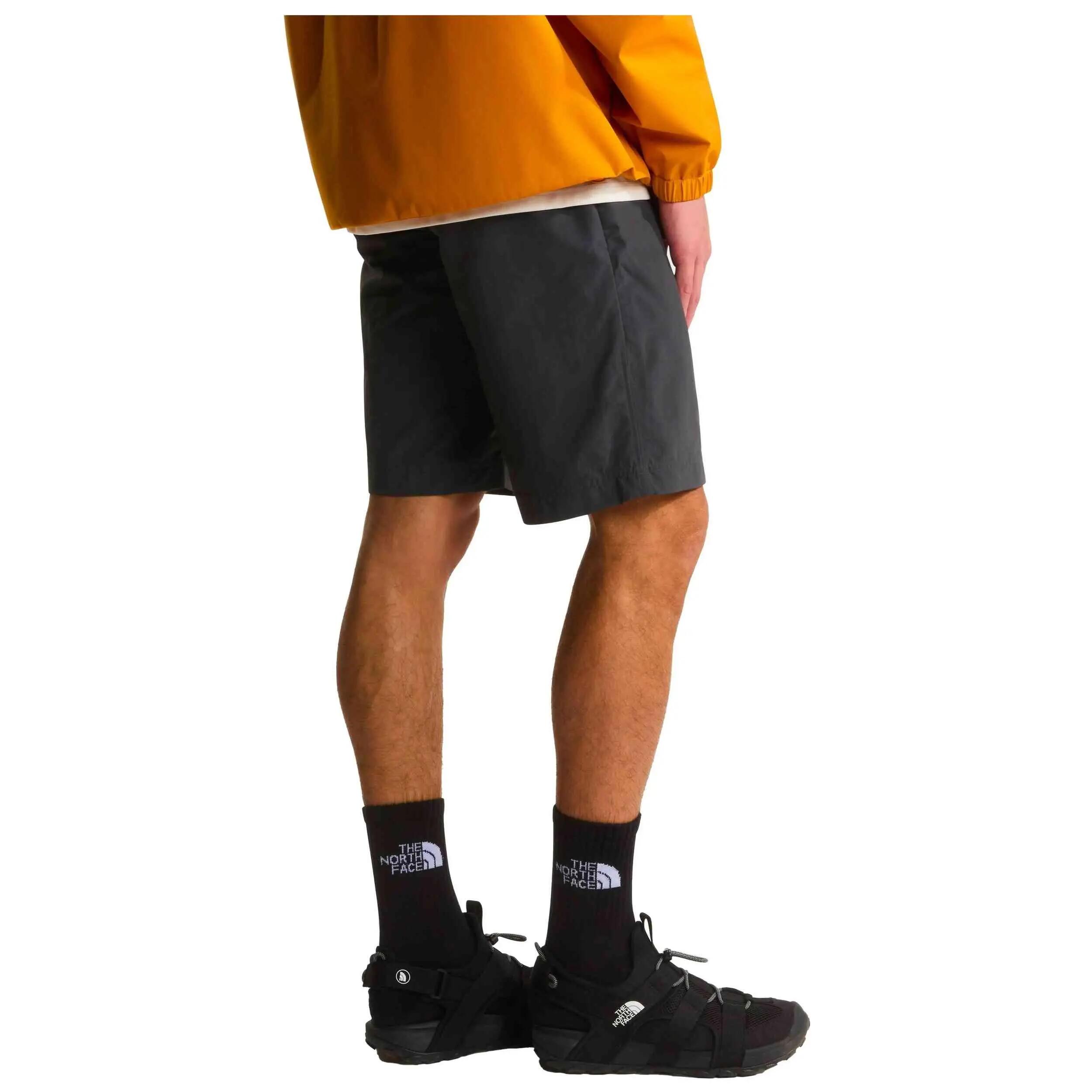 Pantaloncini The north face modello M TANKEN SHORT ASPHALT GREY/TNF B per uomini 5/5