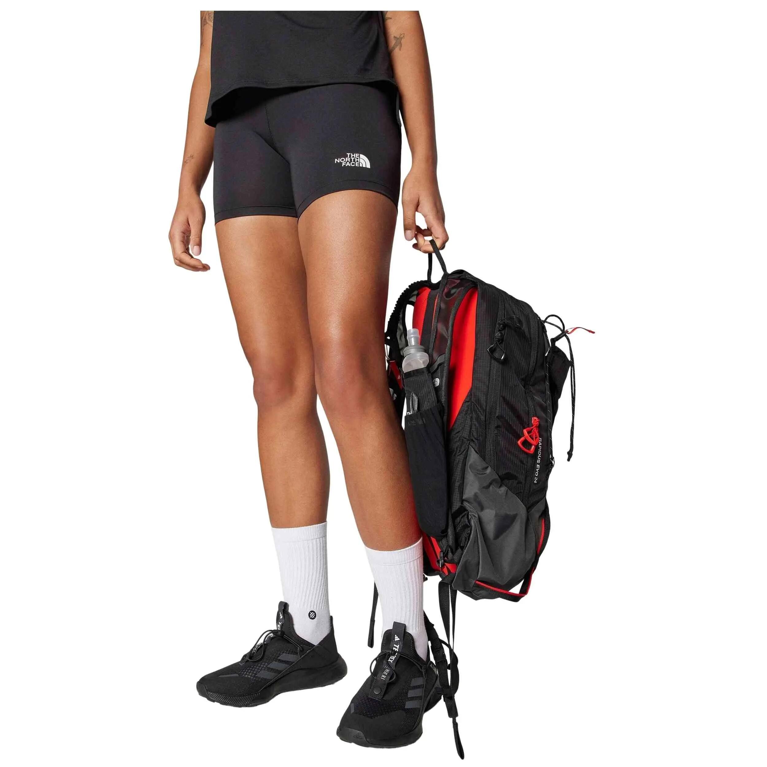 Legging court The North Face modèle W FLEX 5IN TIGHT SHORT TNF BLACK pour femmes 5/5