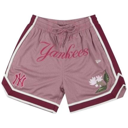 Short New era modèle 60596339 pour femmes