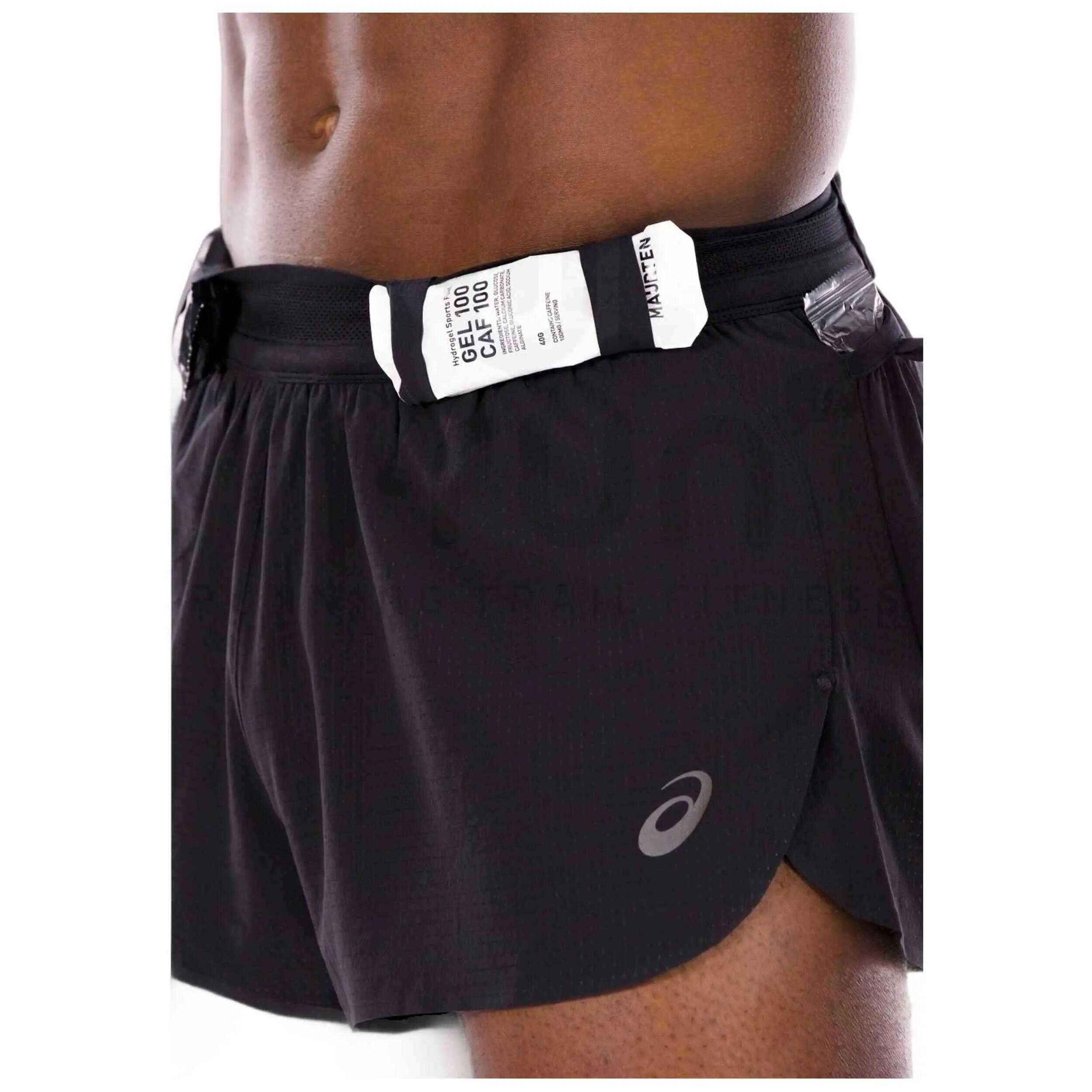 Korte broek Asics model Metarun Split Short voor mannen 3/4