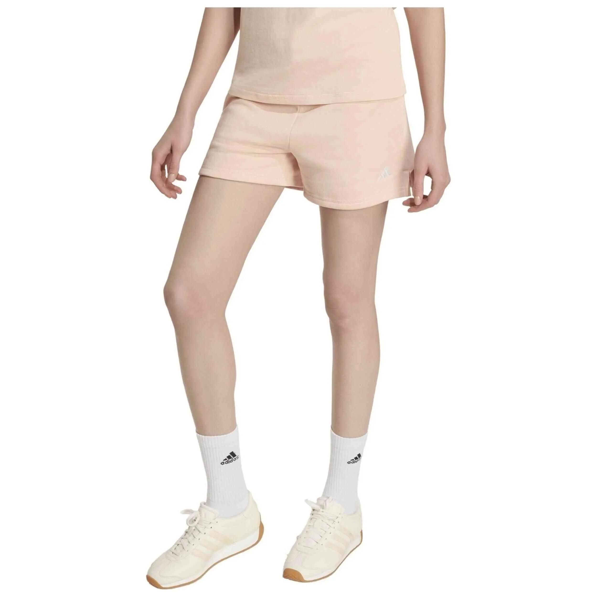 Pantalon corto Adidas modelo 077-53112833507667 para mujer 2/3
